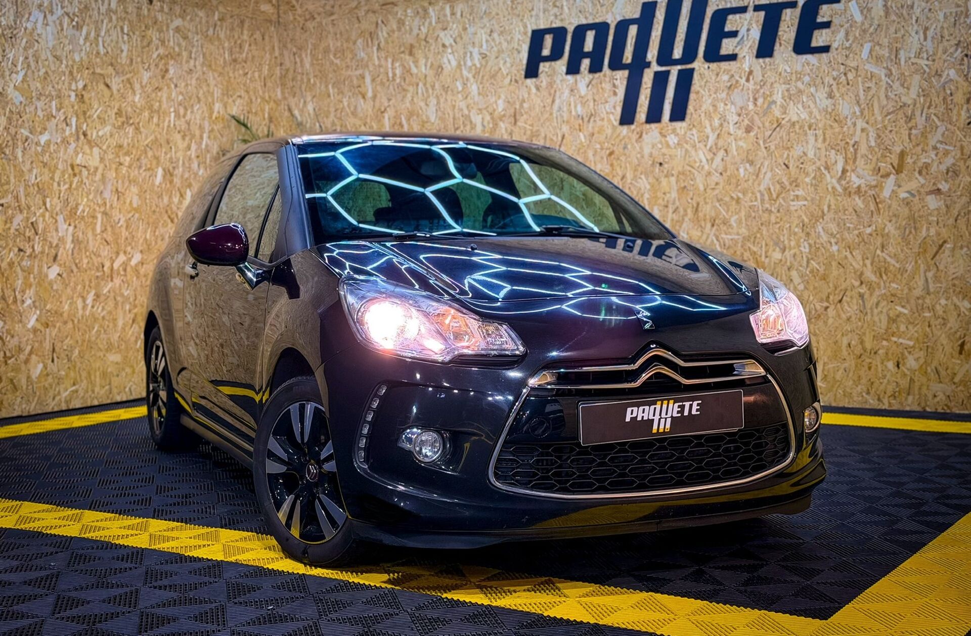 CITROEN DS 3 1.6 e-HDi Airdream Sport Chic