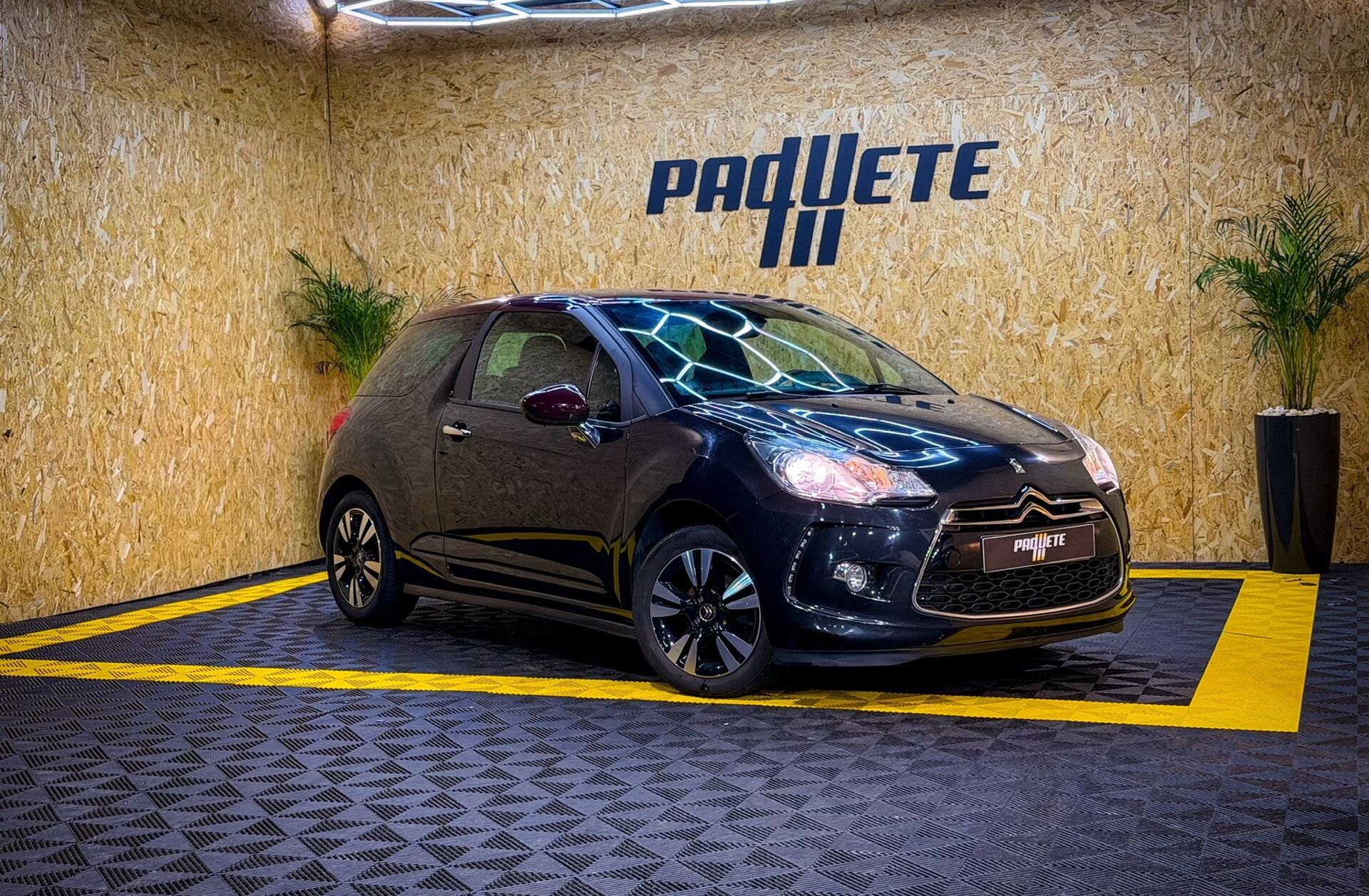 CITROEN DS 3 1.6 e-HDi Airdream Sport Chic