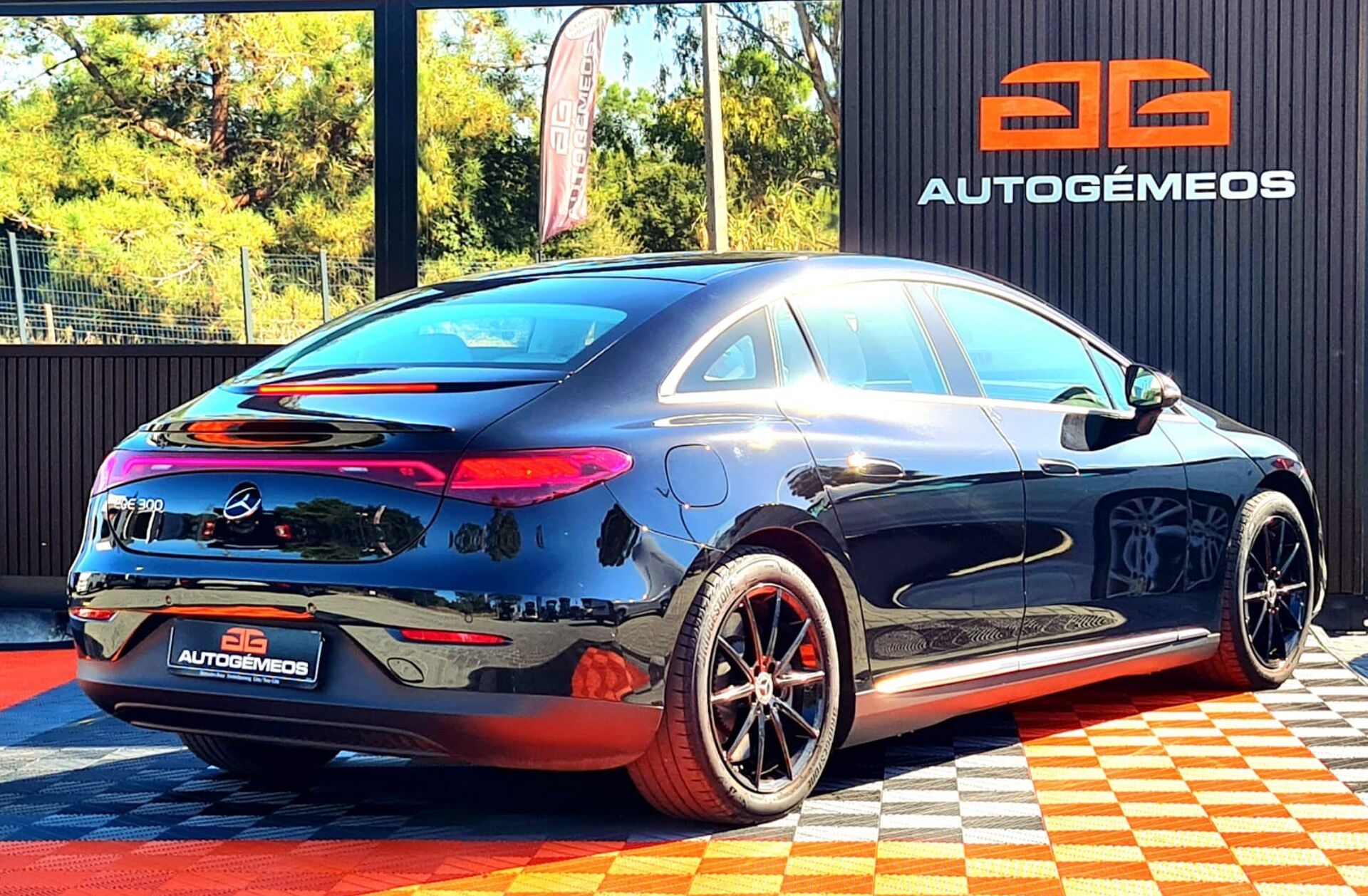 MERCEDES EQE 300 Edition