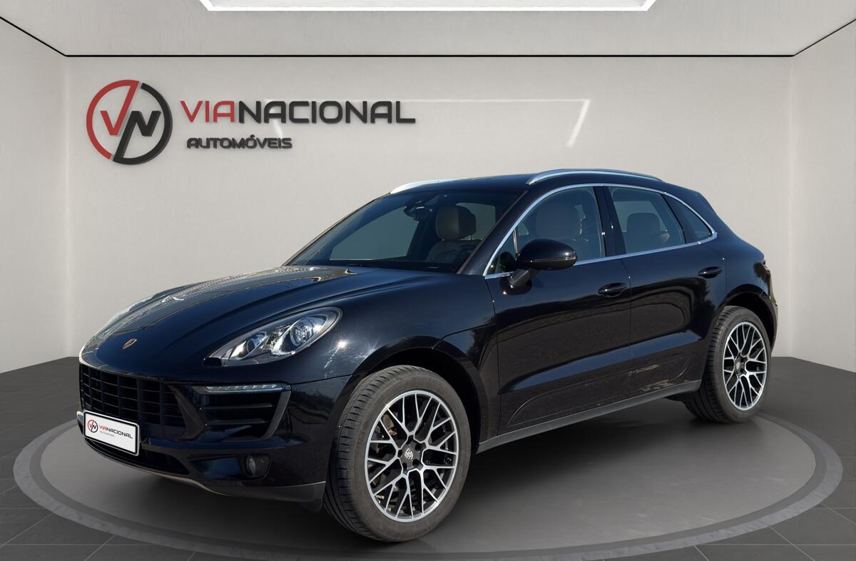 PORSCHE Macan Macan