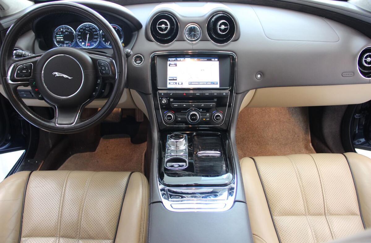 JAGUAR XJ 3.0 D V6 Premium Luxury