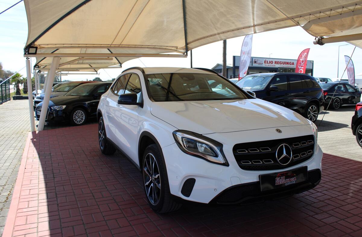 MERCEDES Classe GLA GLA 220 d