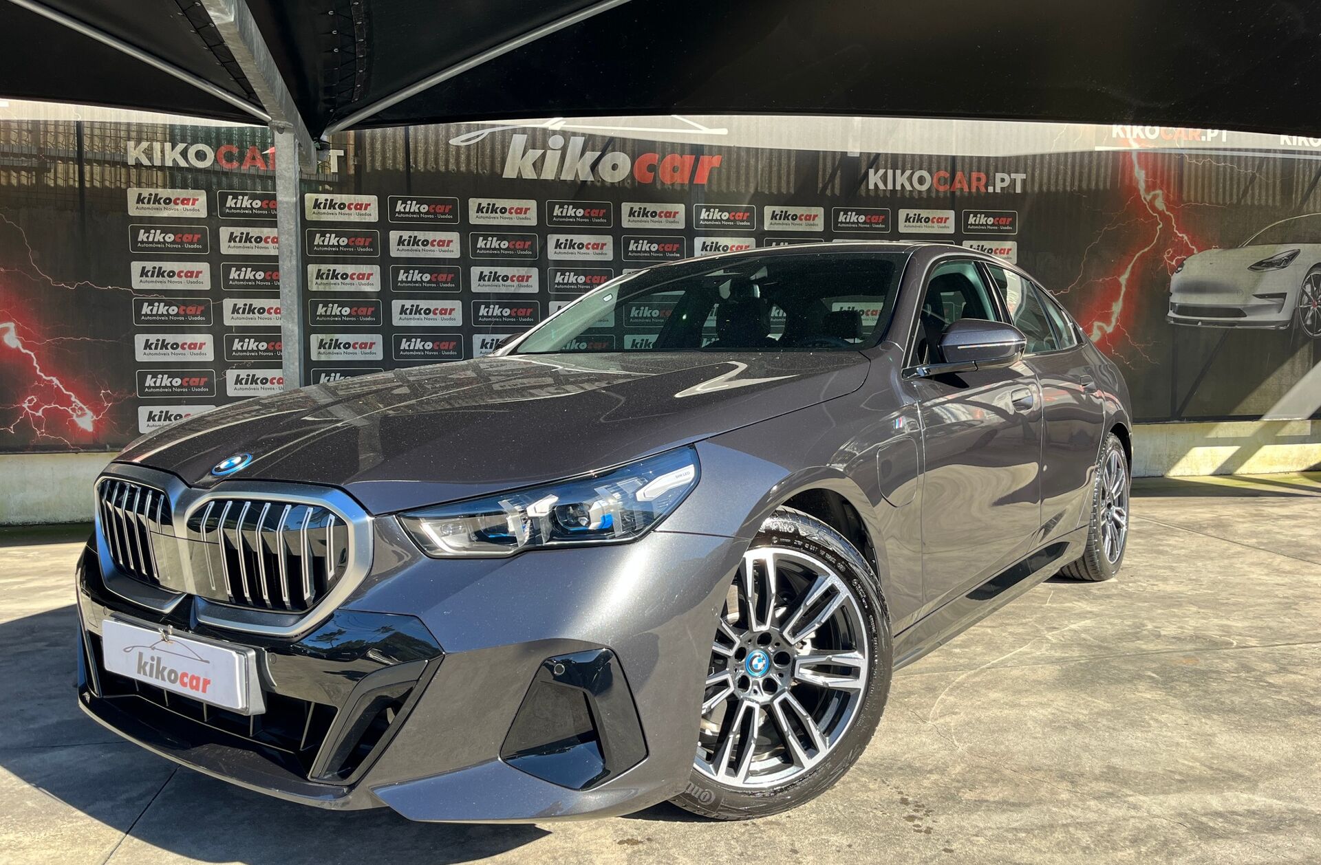 BMW Serie-5 530 e Pack Desportivo M