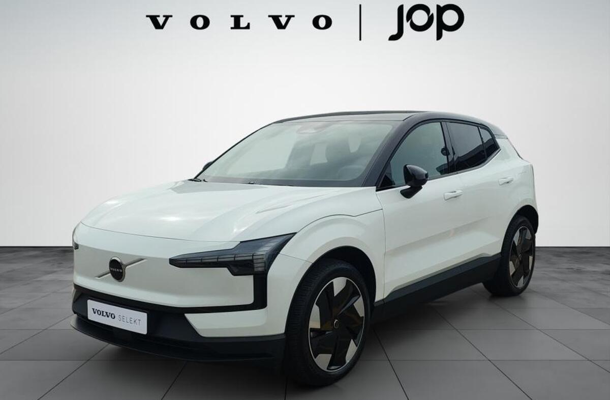 VOLVO EX30 69 kWh Twin Motor Plus