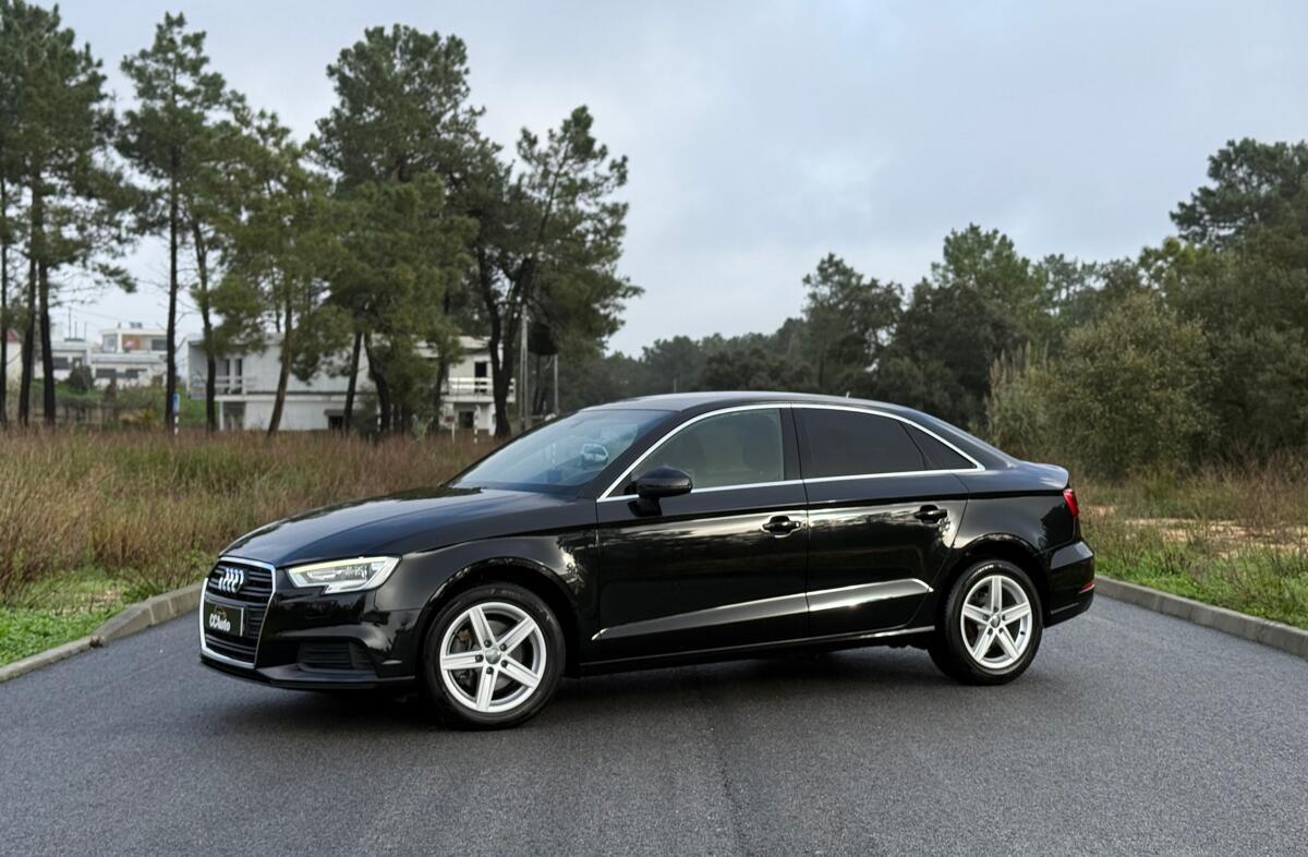 AUDI A3 1.6 TDI S tronic