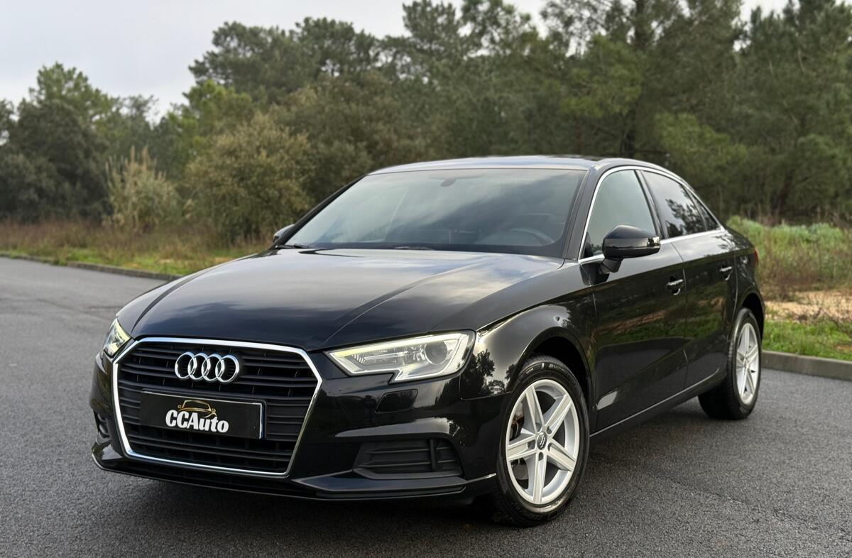 AUDI A3 1.6 TDI S tronic