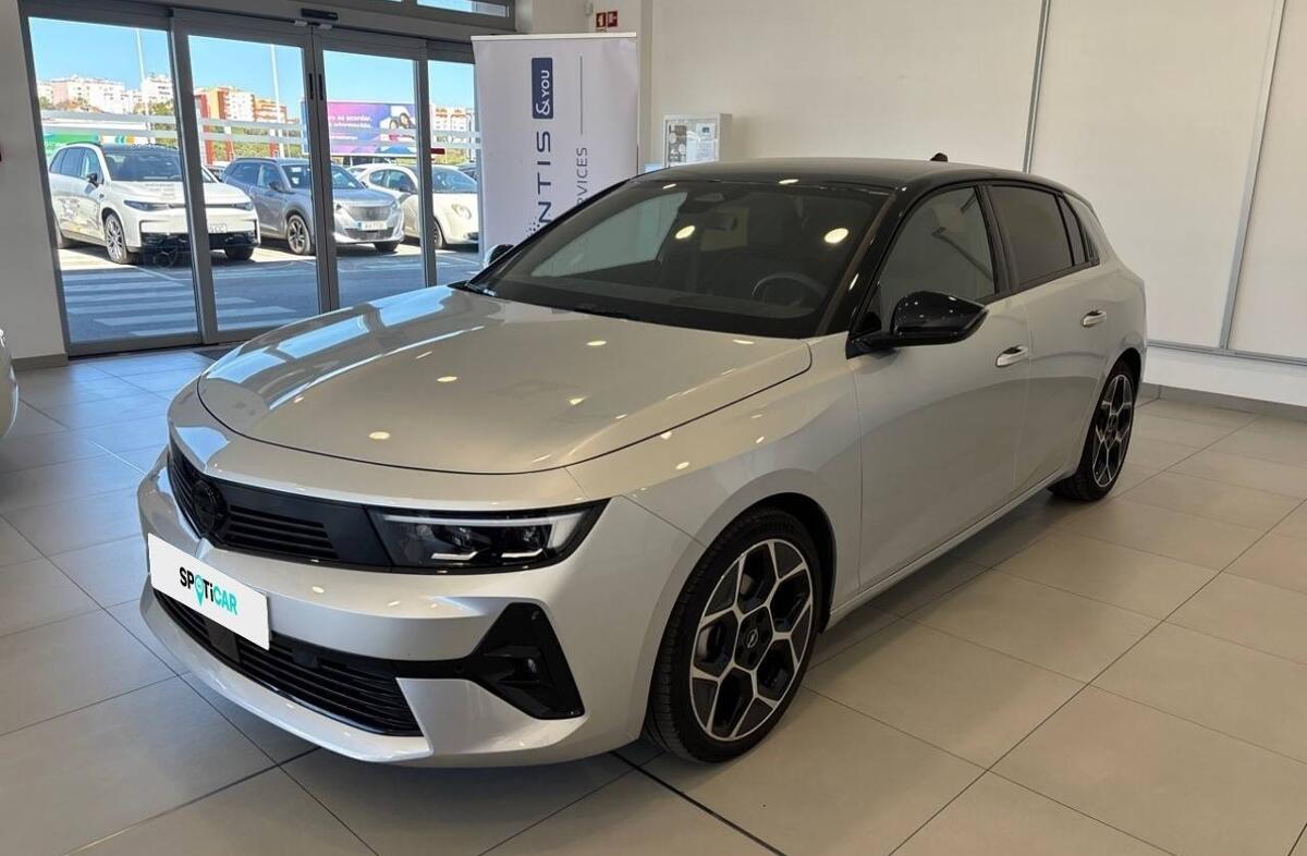 OPEL Astra 1.2 T GS Aut.