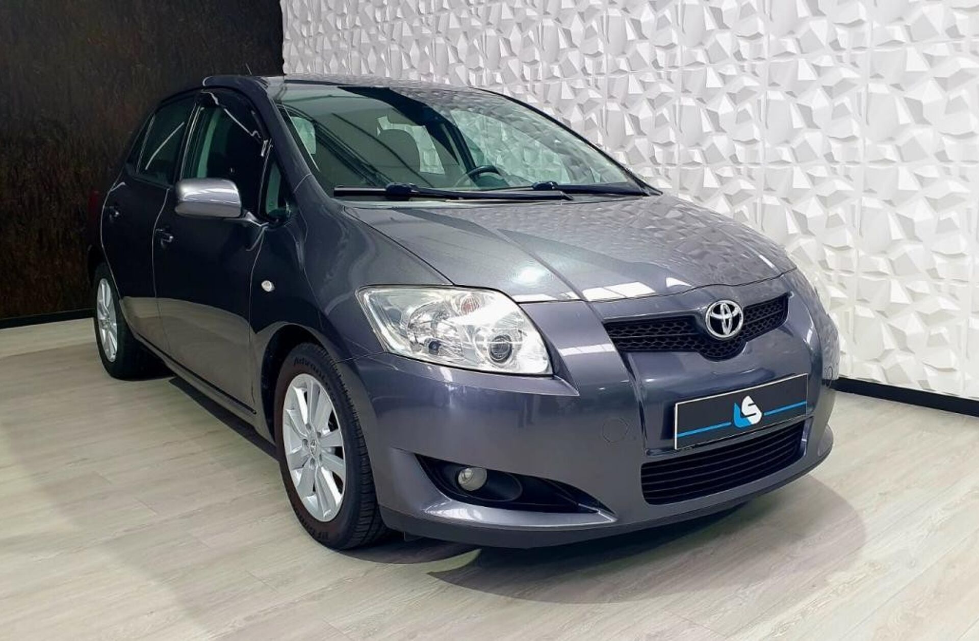 TOYOTA Auris 2.0 D-4D Sol