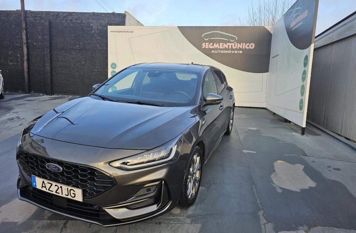 FORD Focus 1.0 EcoBoost MHEV ST-Line