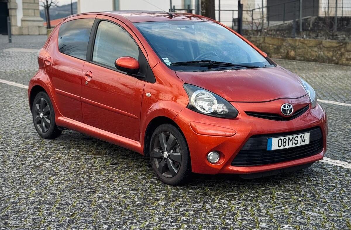 TOYOTA Aygo 1.0 Orange Edition