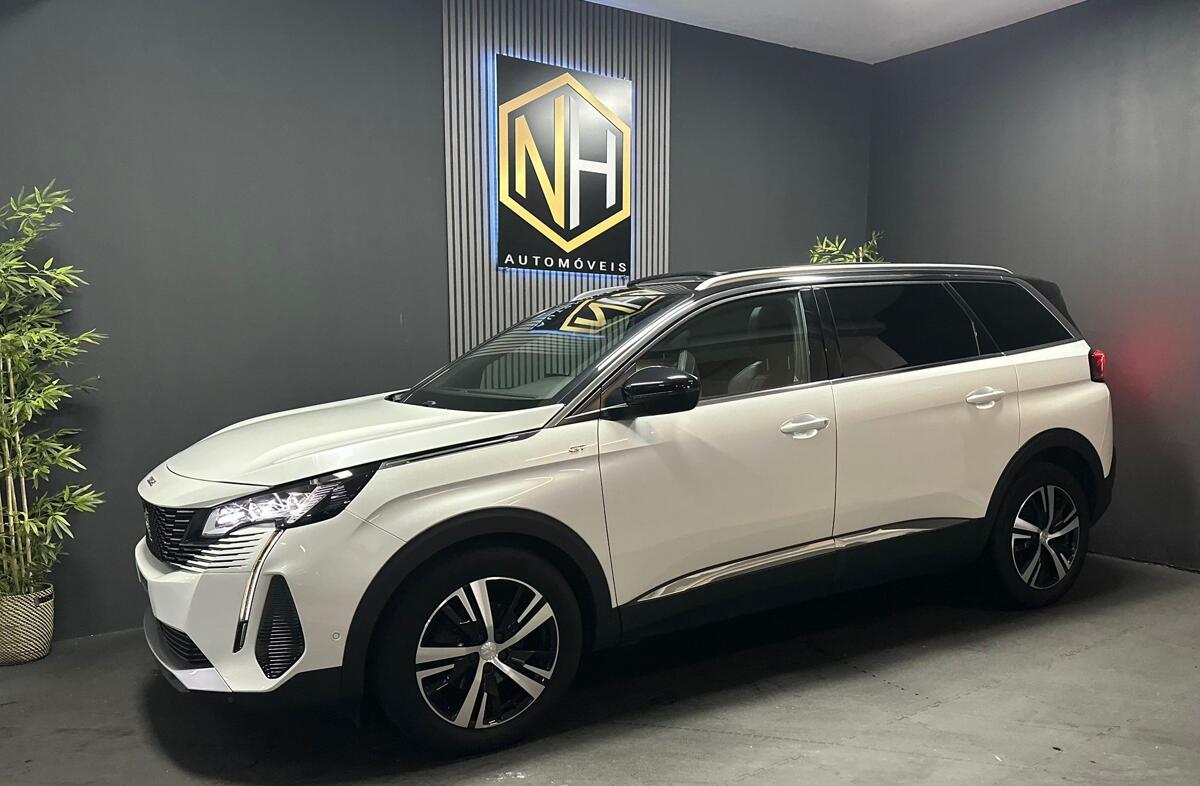 PEUGEOT 5008 1.2 PureTech GT EAT8