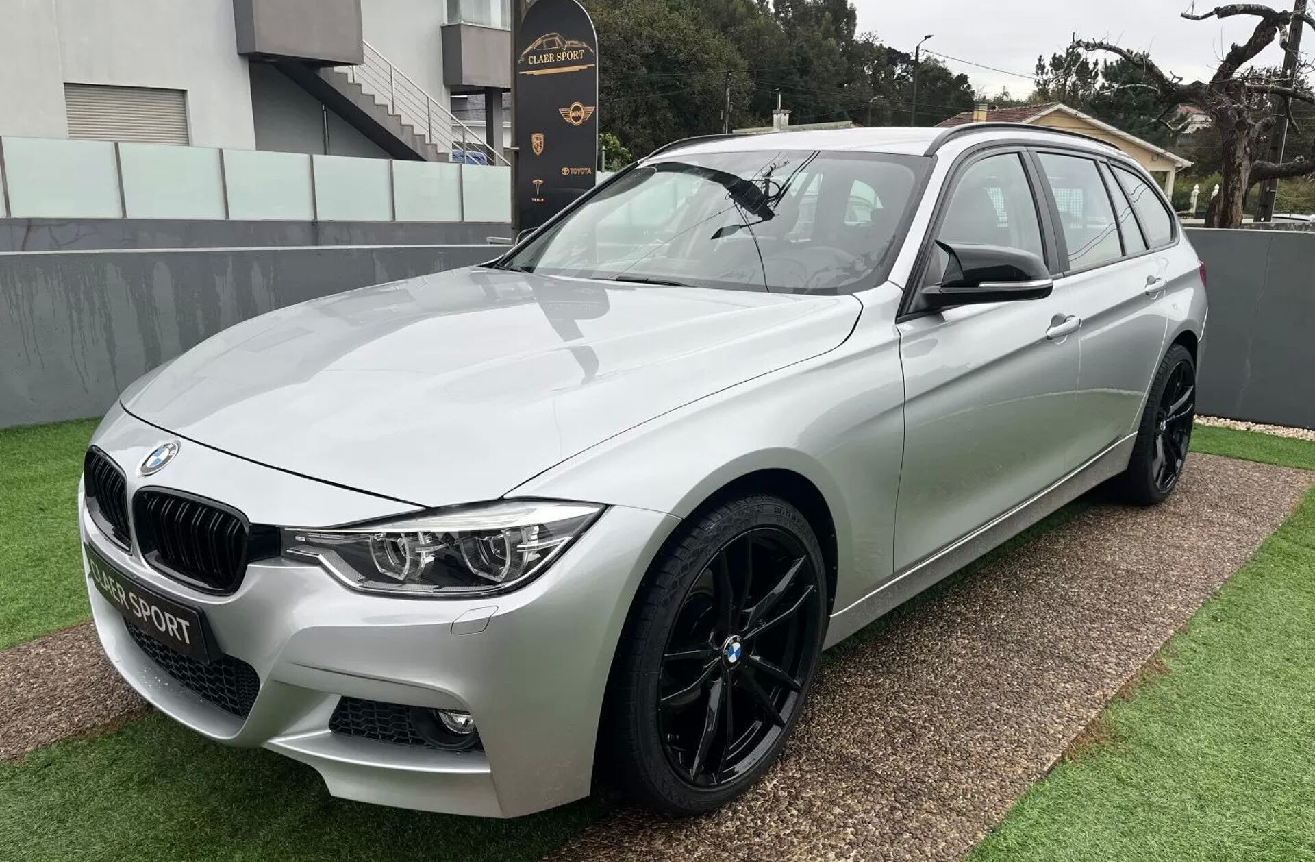 BMW Serie-3 318 d Touring Pack M