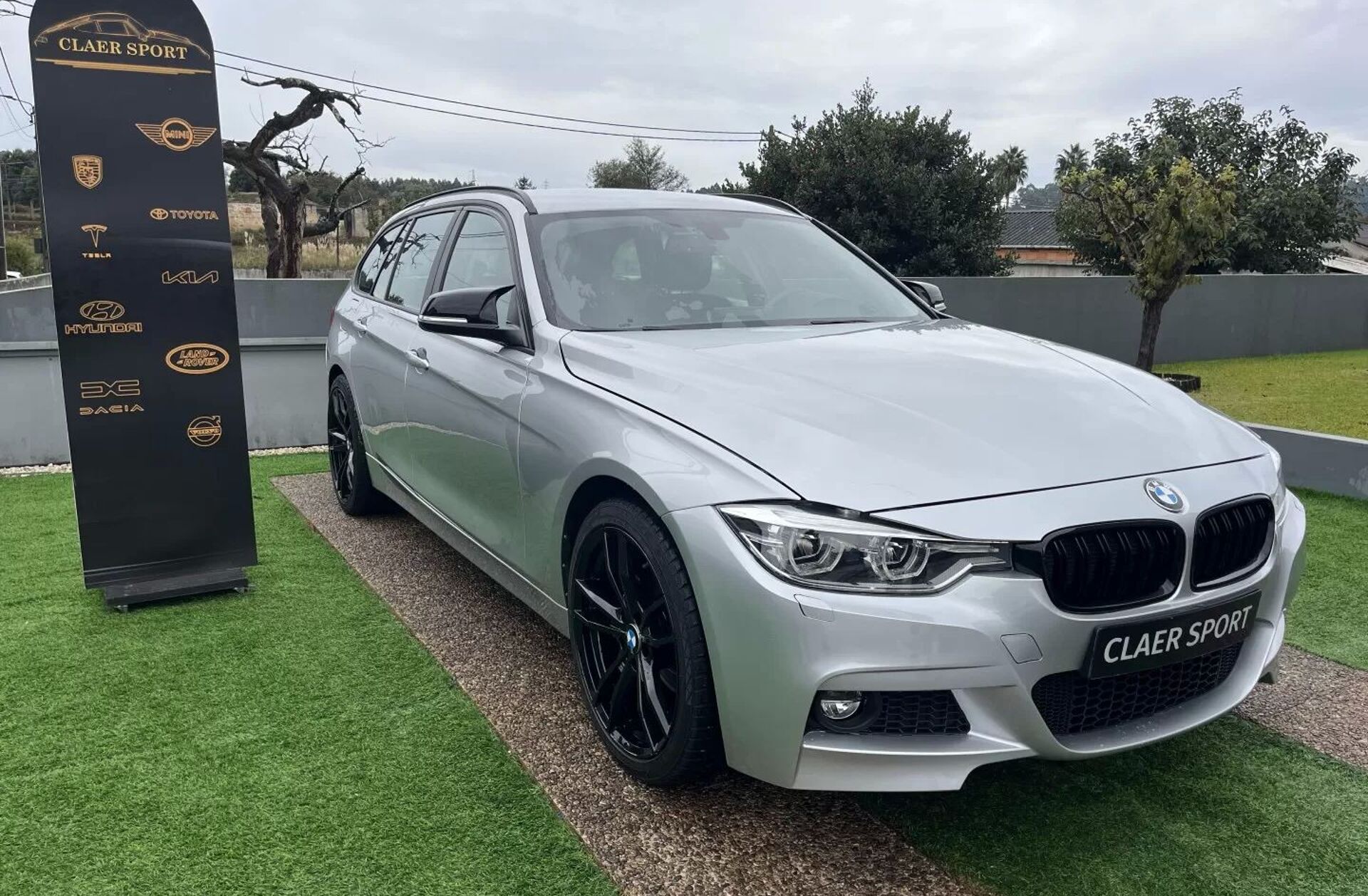 BMW Serie-3 318 d Touring Pack M