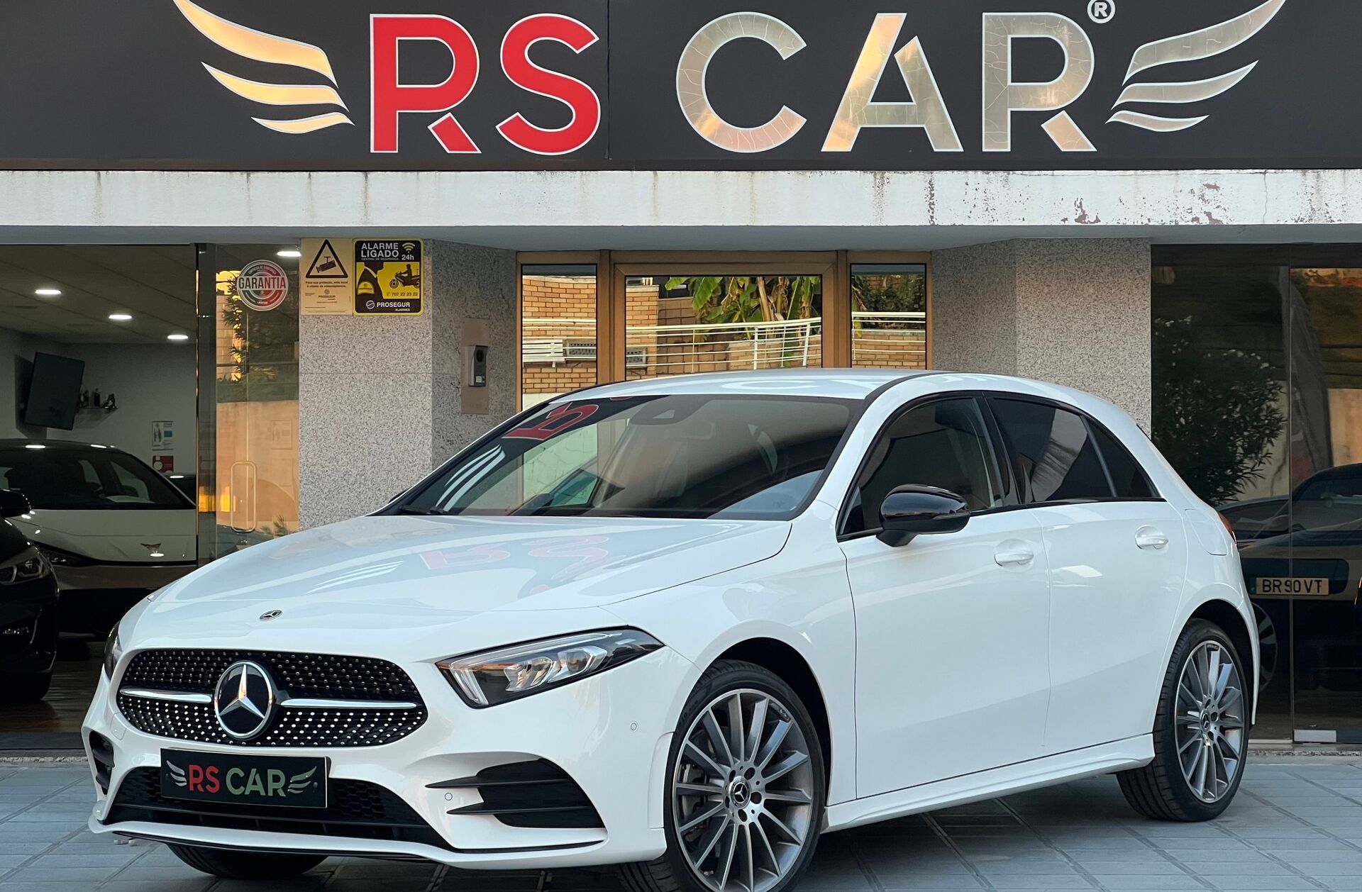 MERCEDES Classe A A 250 e AMG Line