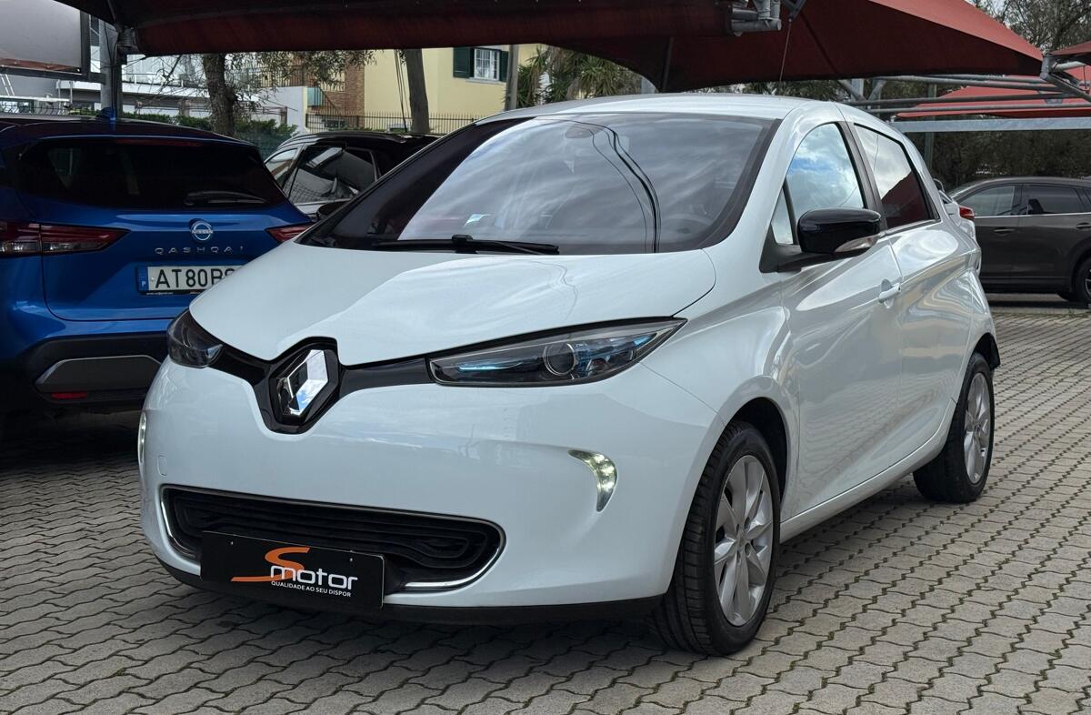 RENAULT ZOE Life