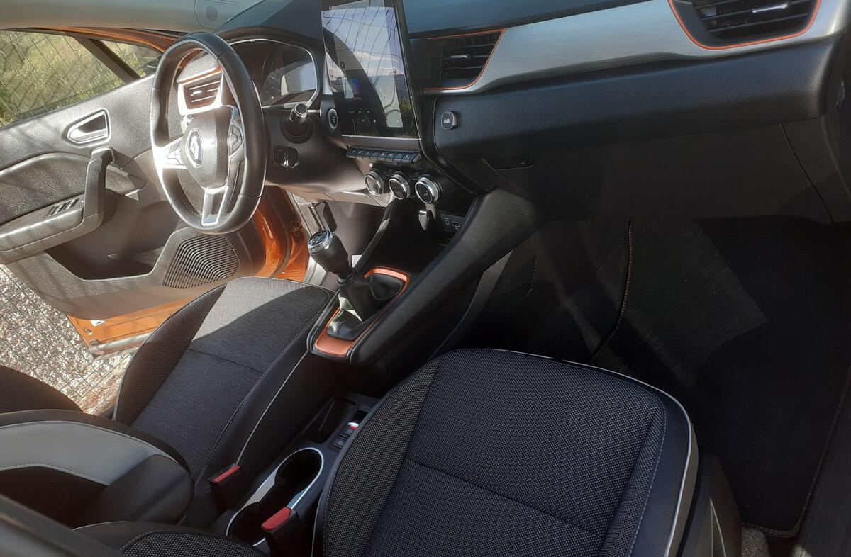 RENAULT Captur 1.0 TCe Exclusive