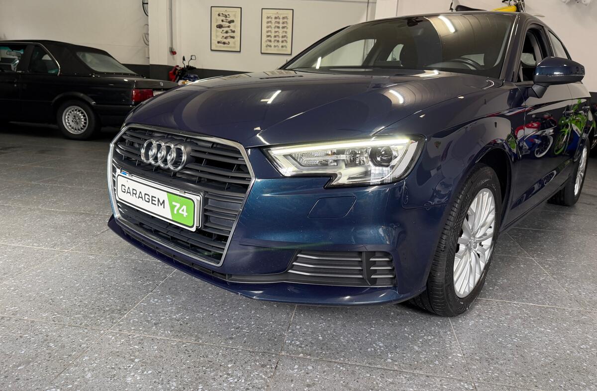 AUDI A3 1.6 TDi Advance Ultra