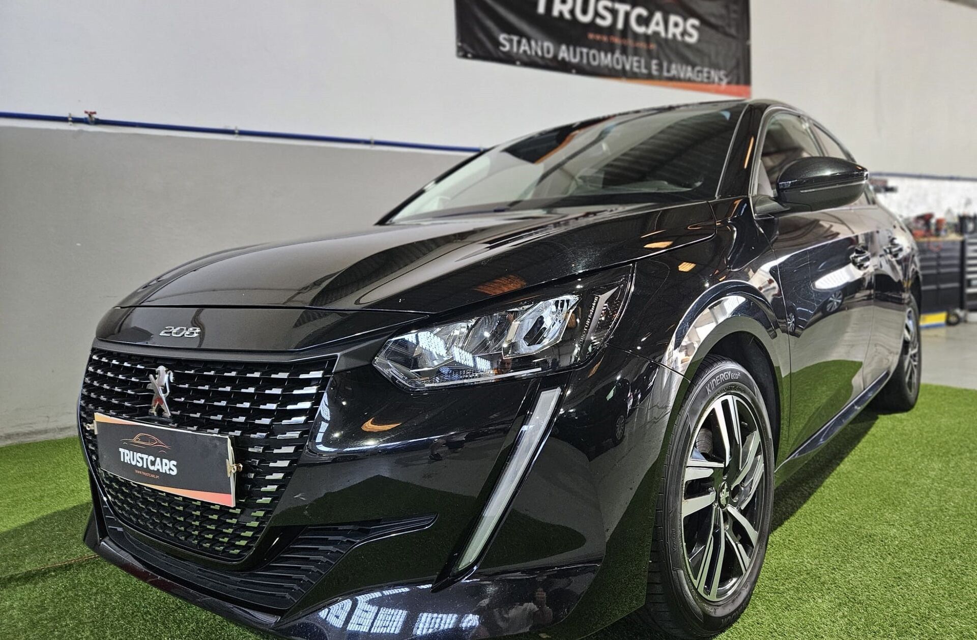PEUGEOT 208 1.2 PureTech Allure