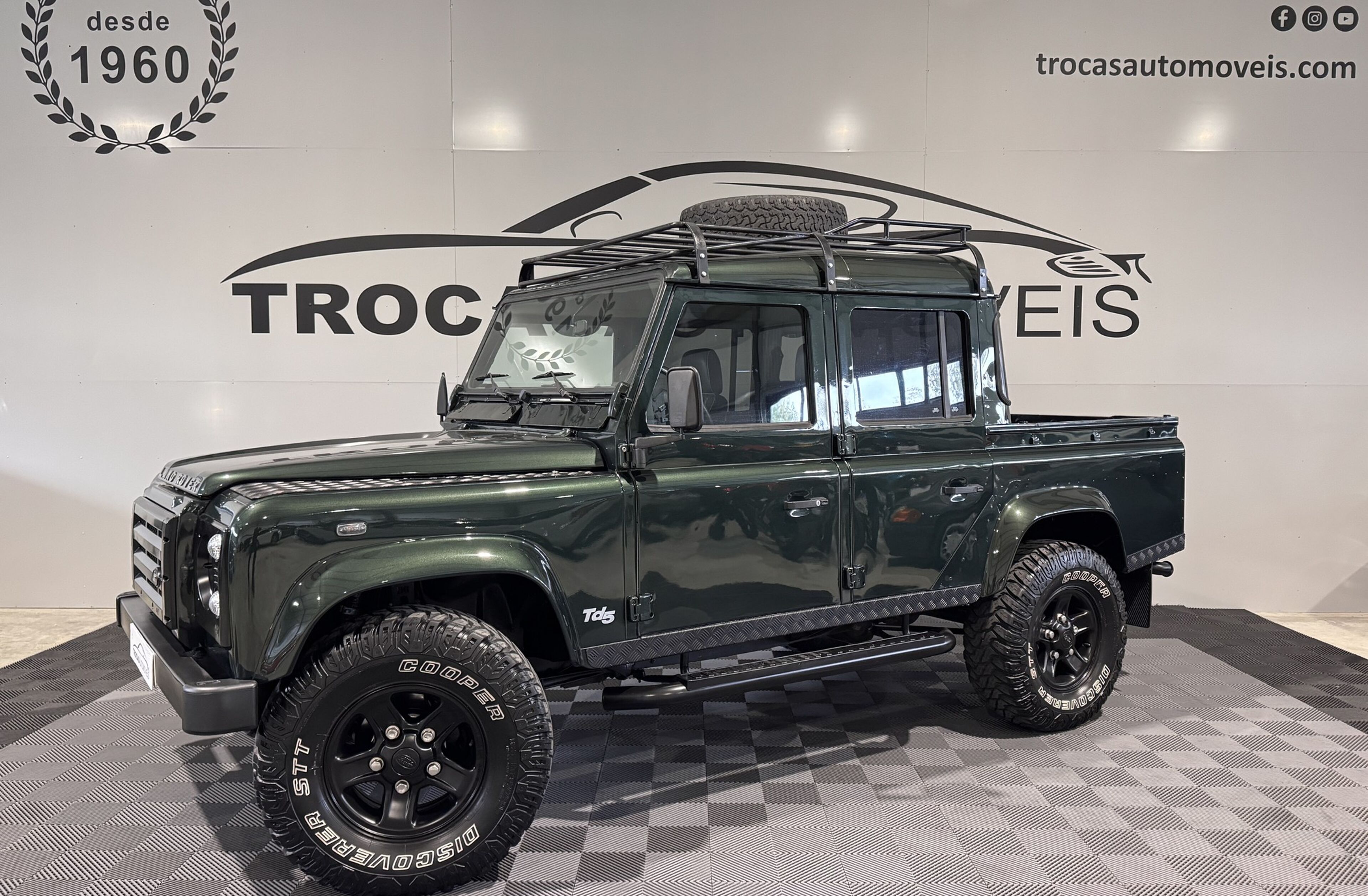 LAND ROVER Defender 130 2.5 TD5 Crew Cab