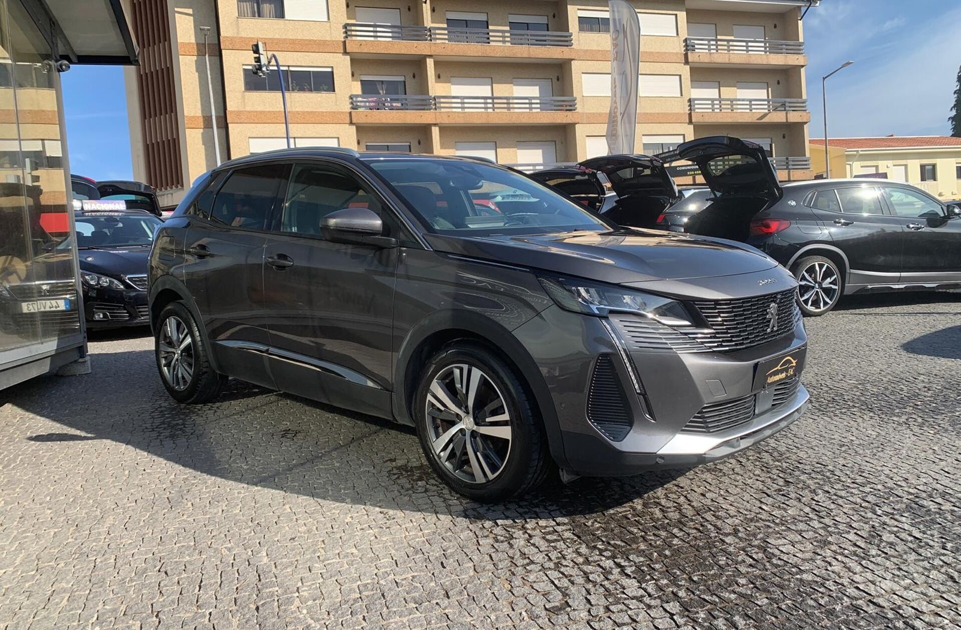 PEUGEOT 3008 1.5 BlueHDi Allure EAT8