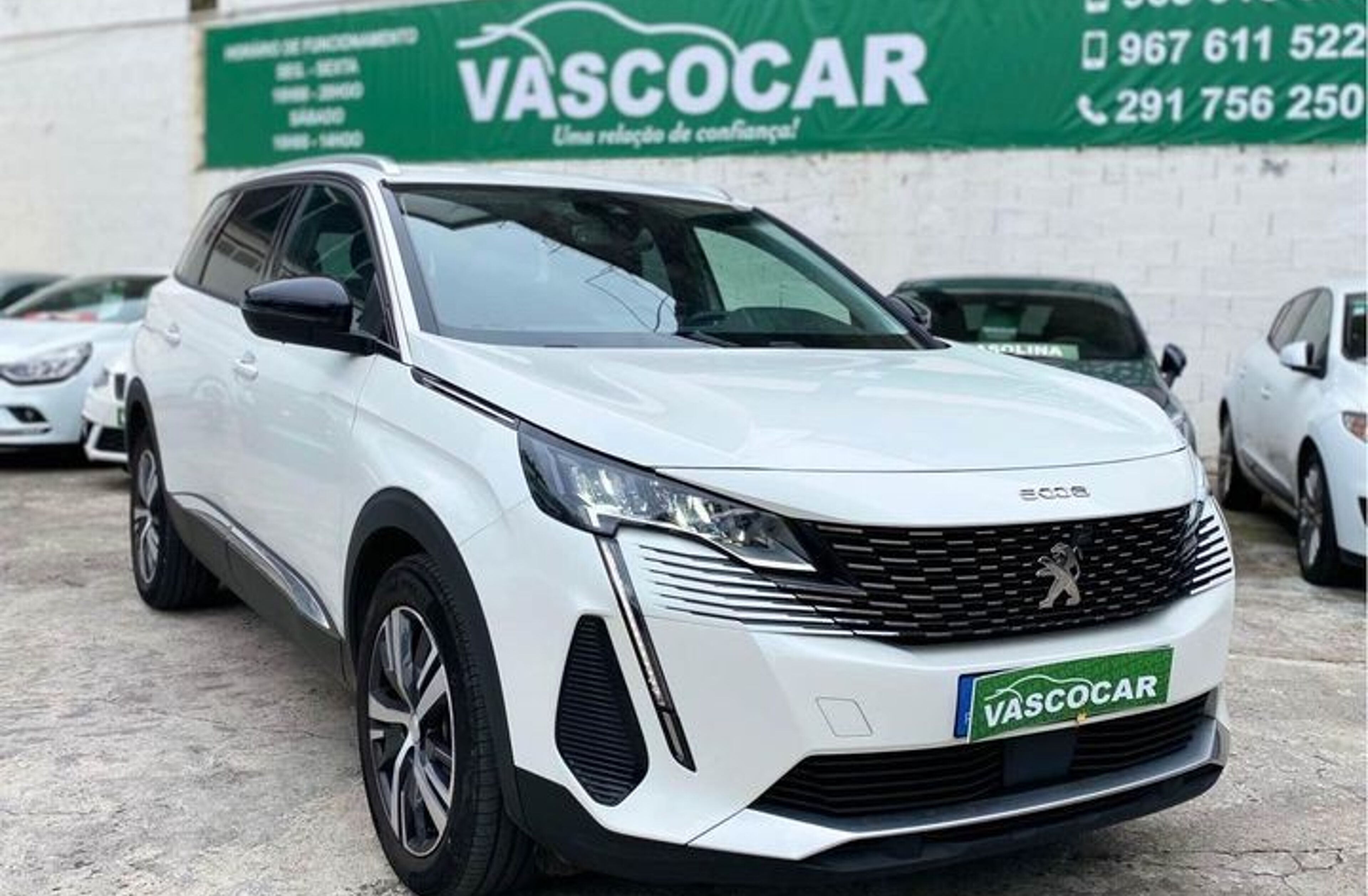PEUGEOT 5008 1.5 BlueHDi Allure EAT8