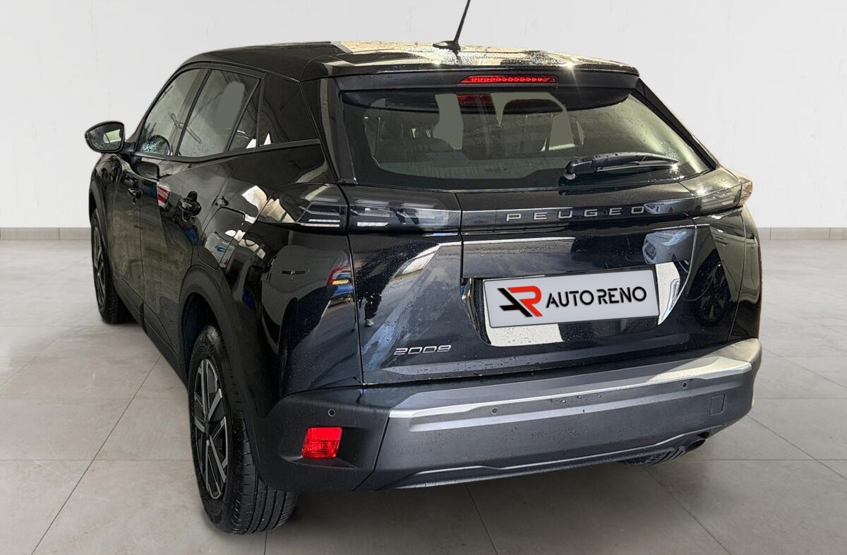 PEUGEOT 2008 1.2 PureTech Style