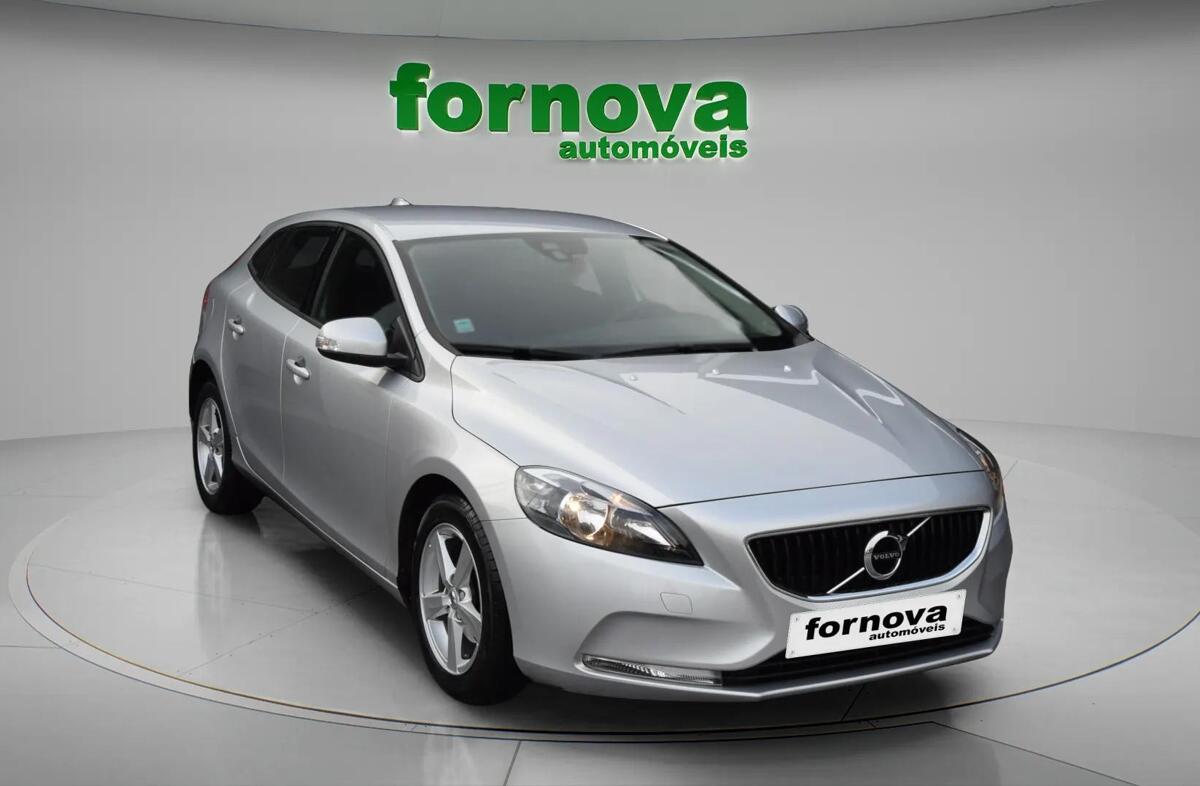 VOLVO V40 2.0 D2 Kinetic