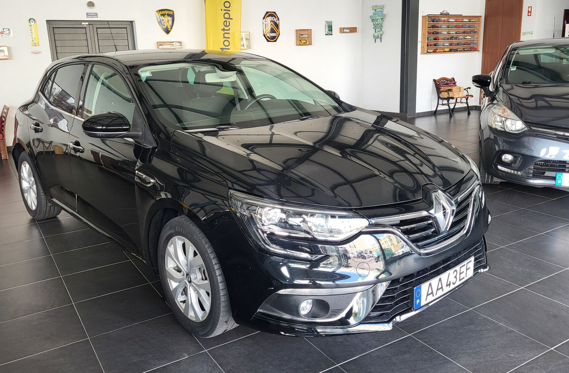 RENAULT Mégane 1.3 TCe Limited