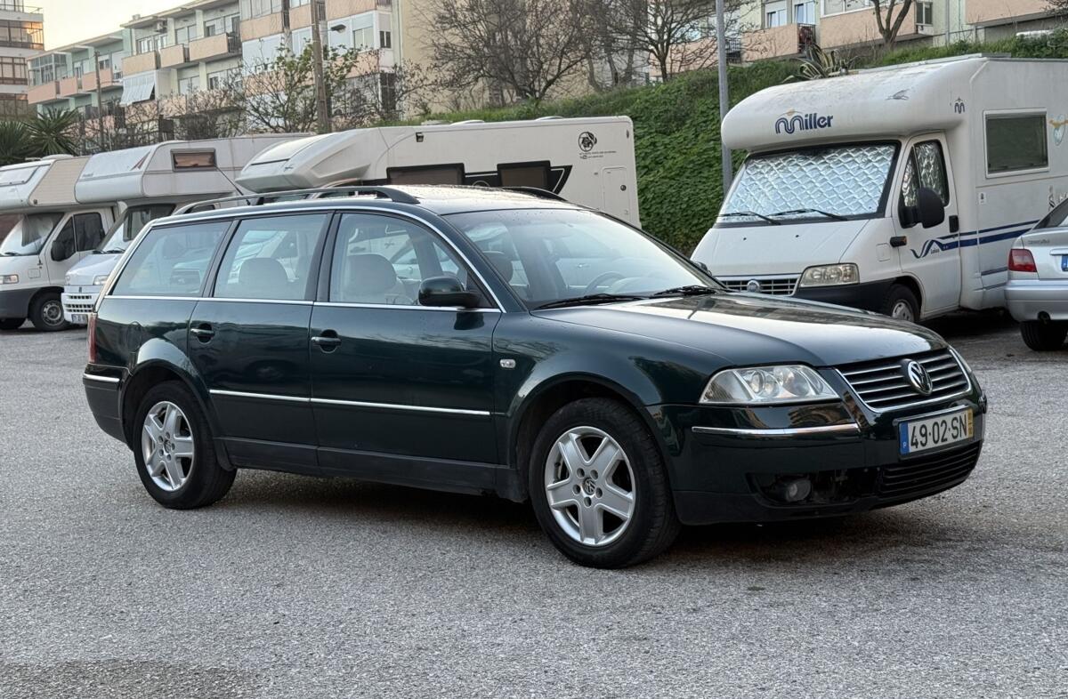 VOLKSWAGEN Passat 1.9 TDi Highline Tip