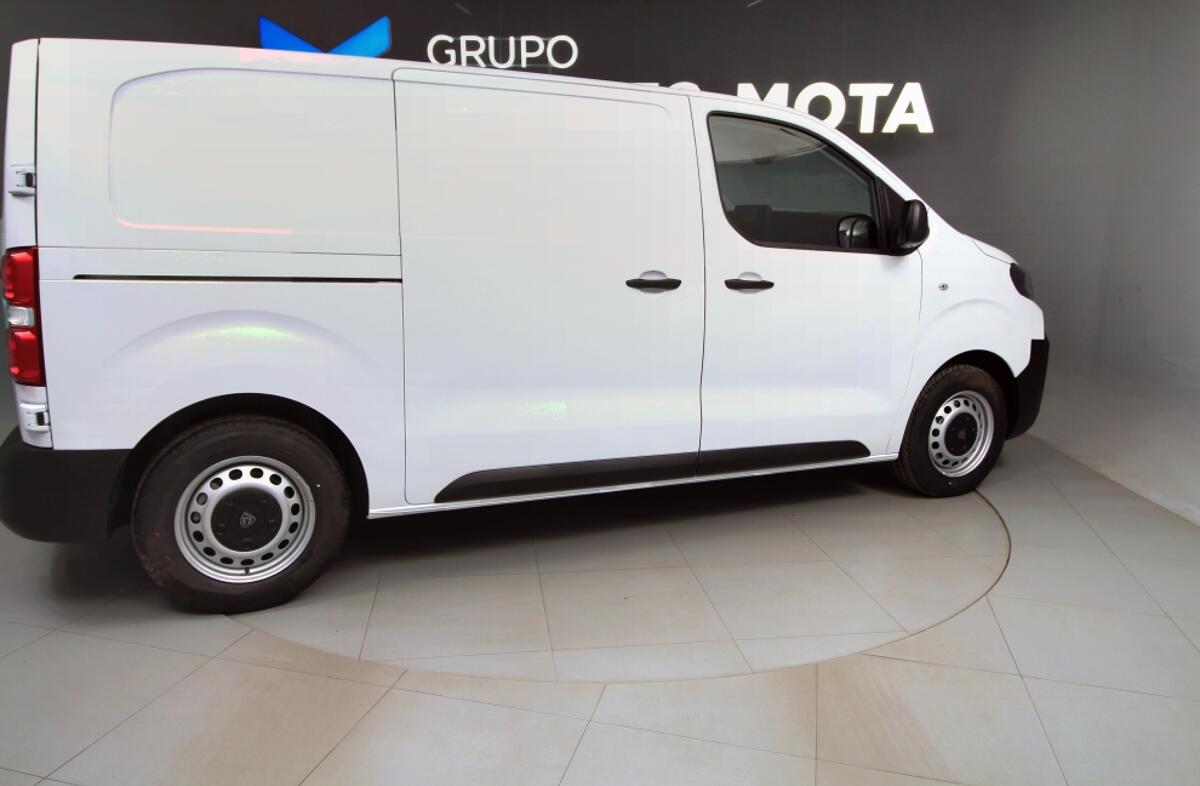 PEUGEOT Expert 1.5 BlueHDi Standard