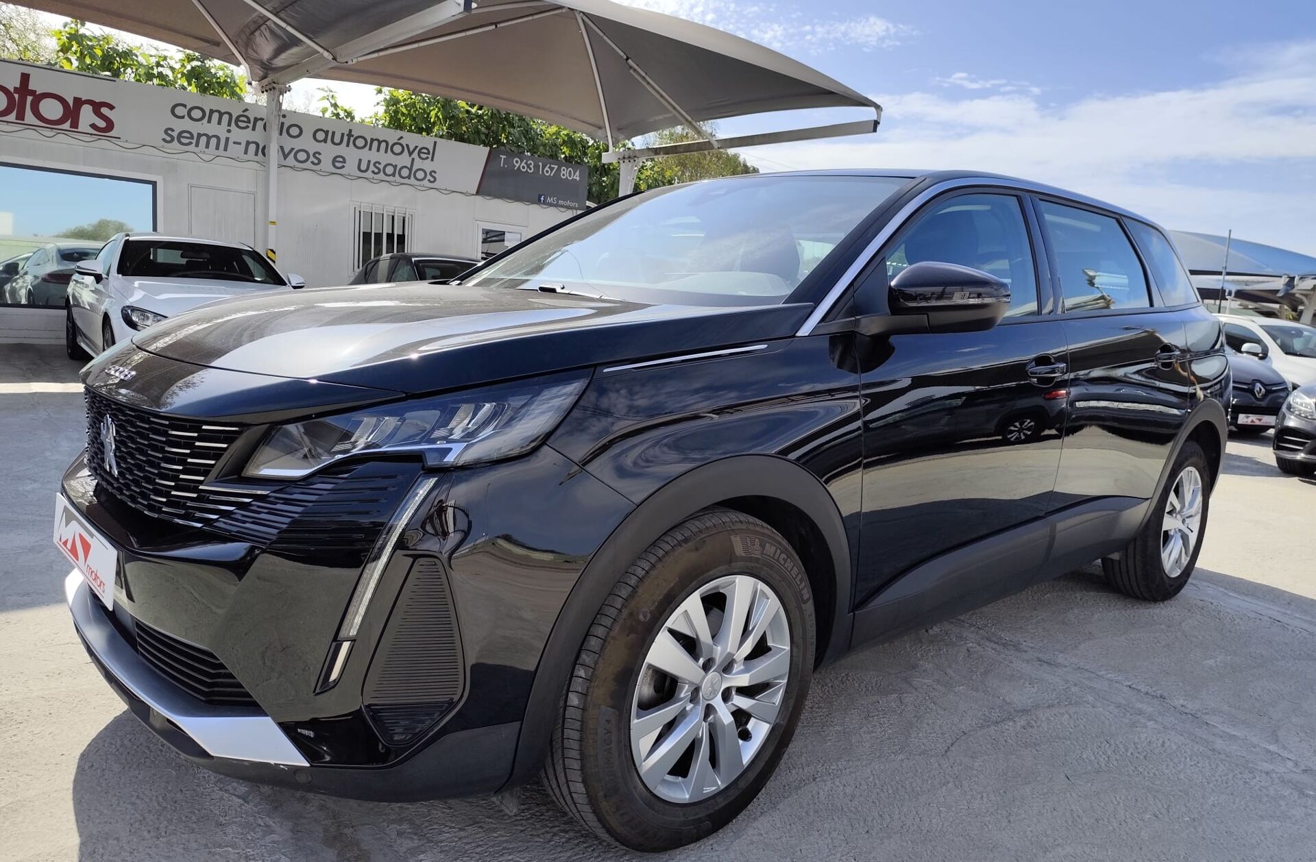 PEUGEOT 5008 1.5 BlueHDi Active Pack EAT8