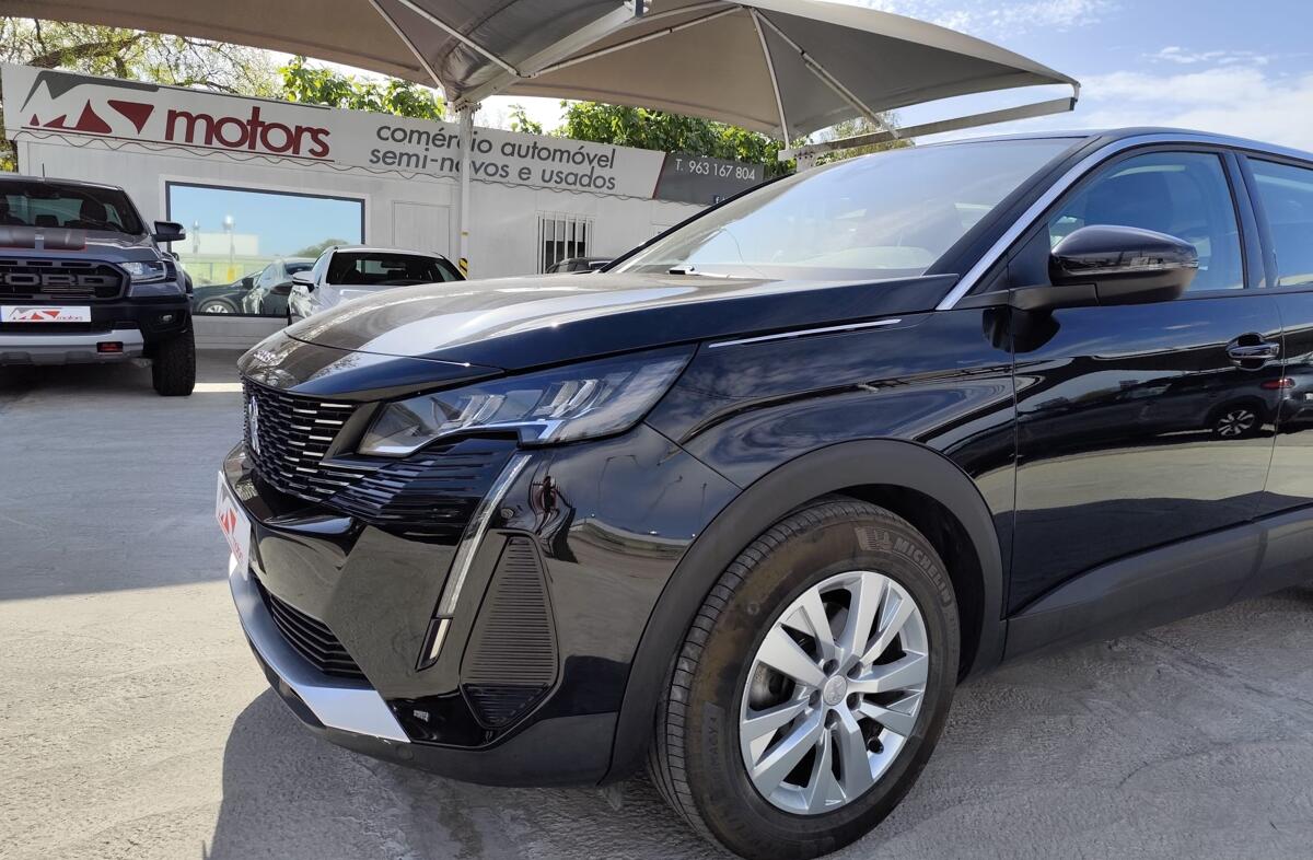 PEUGEOT 5008 1.5 BlueHDi Active Pack EAT8