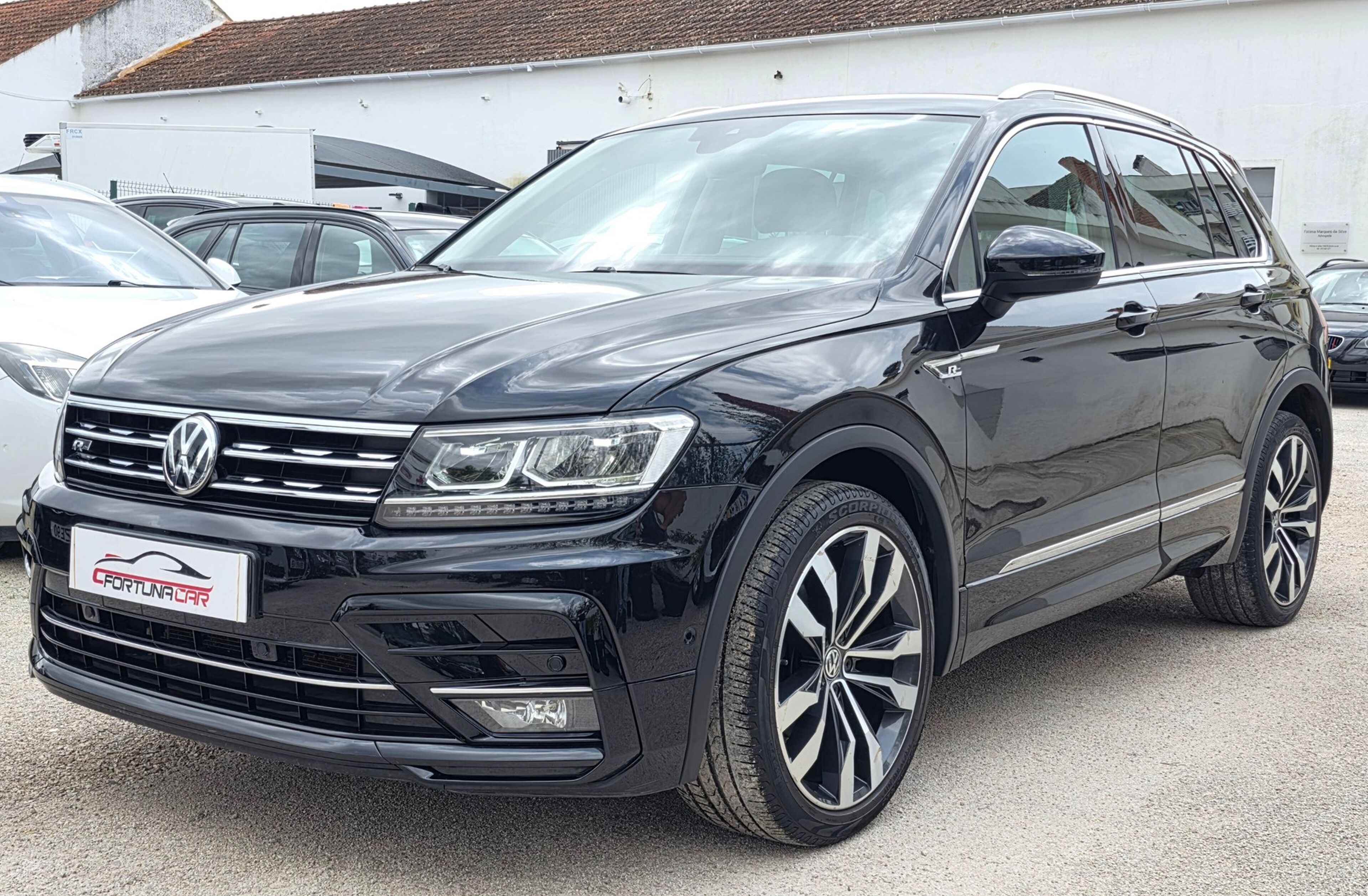 VOLKSWAGEN Tiguan 2.0 TDI R-Line