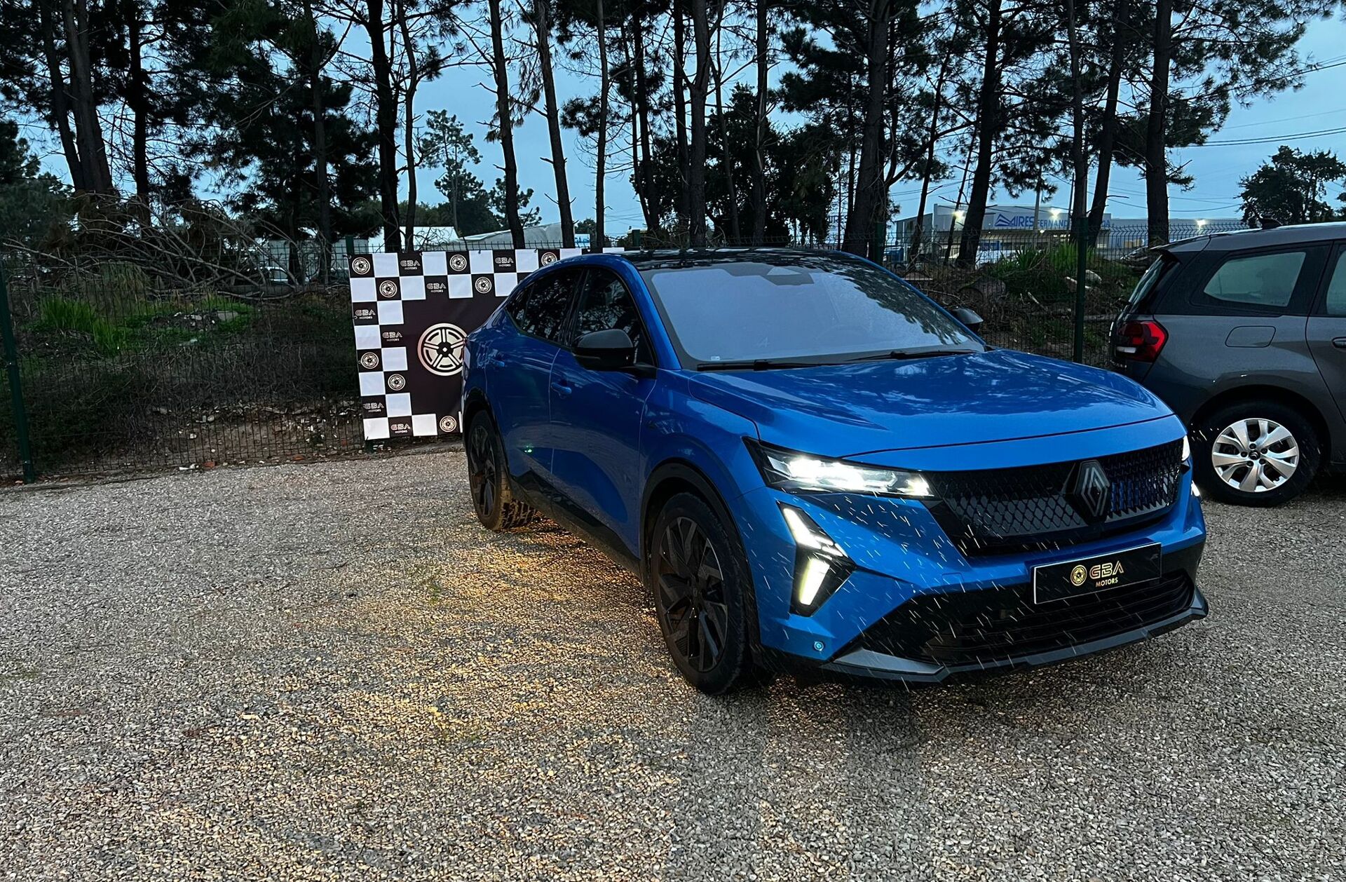 RENAULT Rafale 1.2 E-Tech Full Hybrid Esprit Alpine