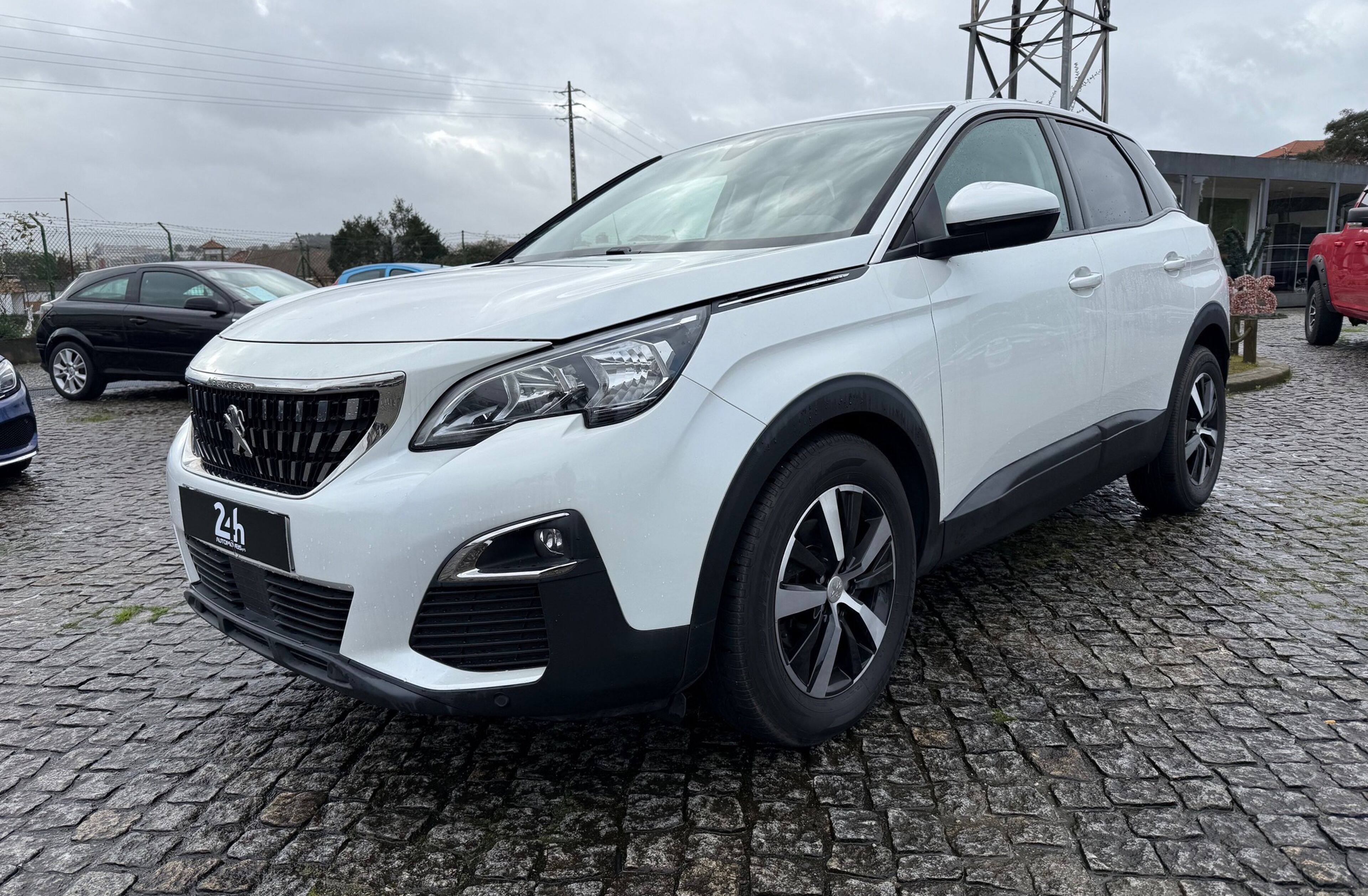 PEUGEOT 3008 BlueHDi 120 EAT6 Stop & Start Active