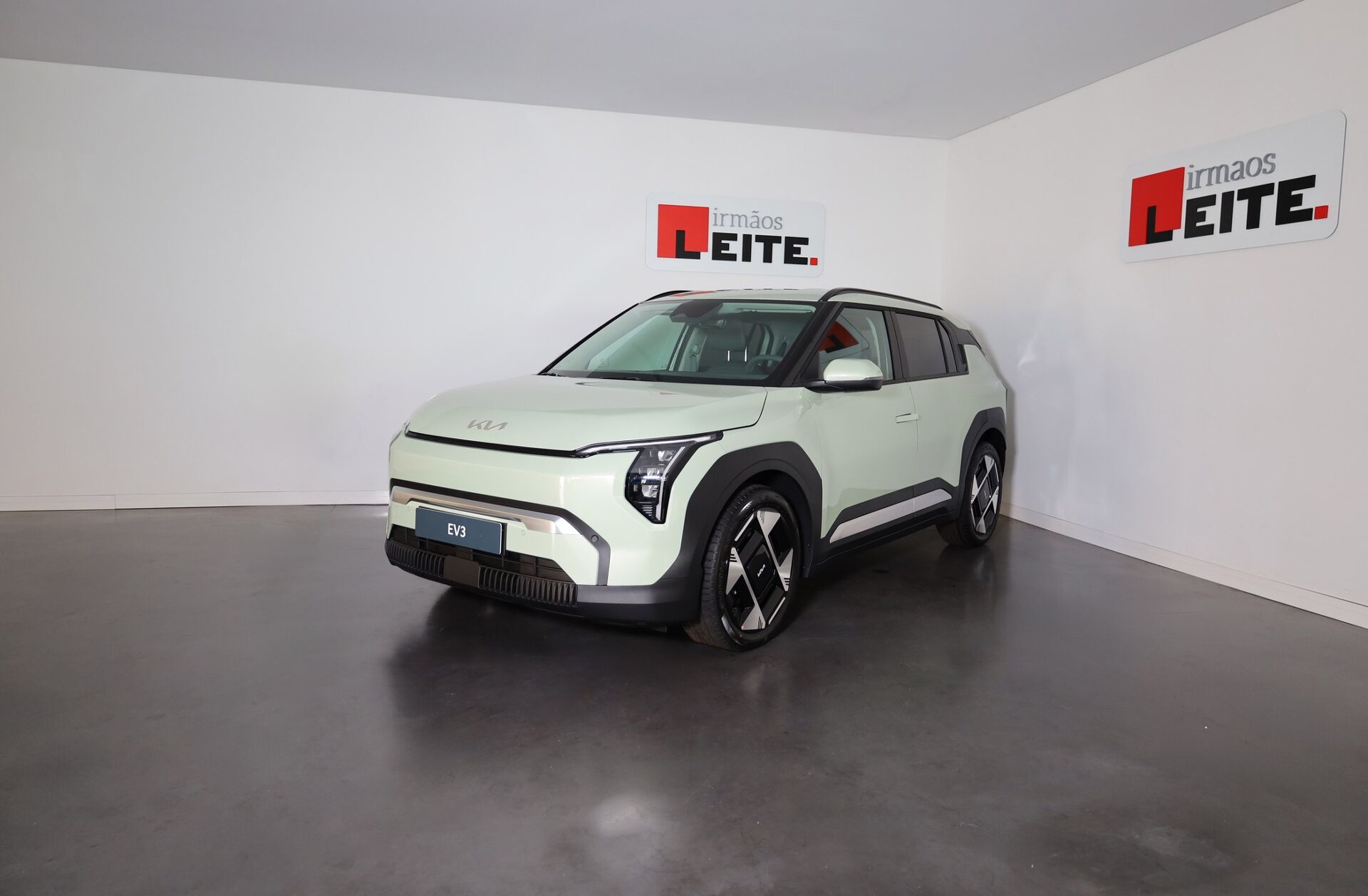 KIA EV3 81.4 kWh Tech