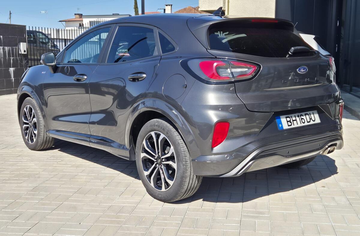 FORD Puma 1.0 EcoBoost mHEV ST-Line