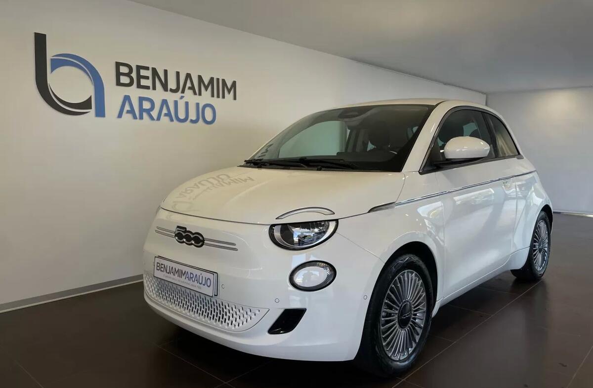 FIAT 500 e 42 kWh
