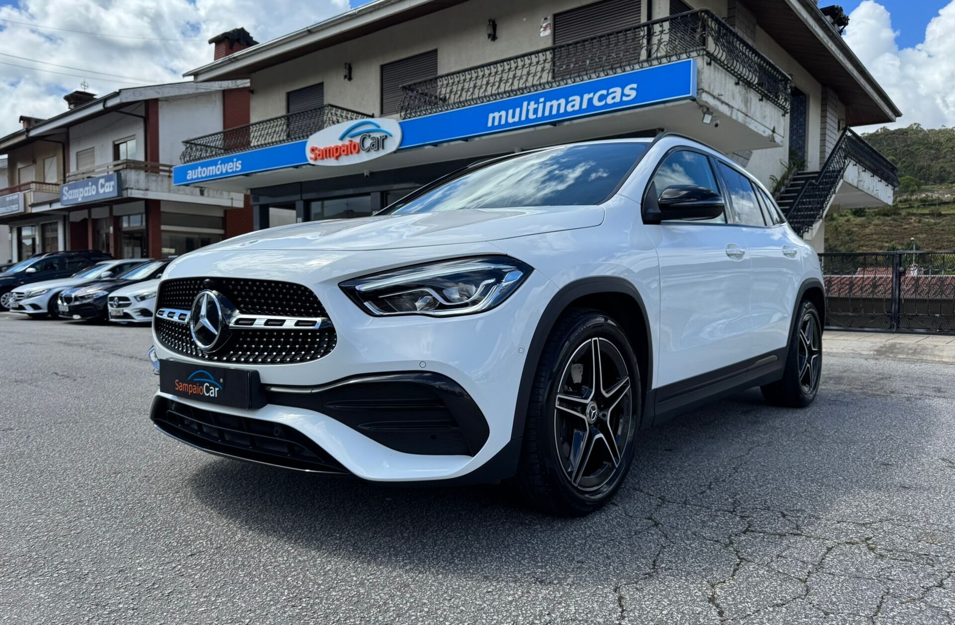 MERCEDES Classe GLA GLA 180 d AMG Line