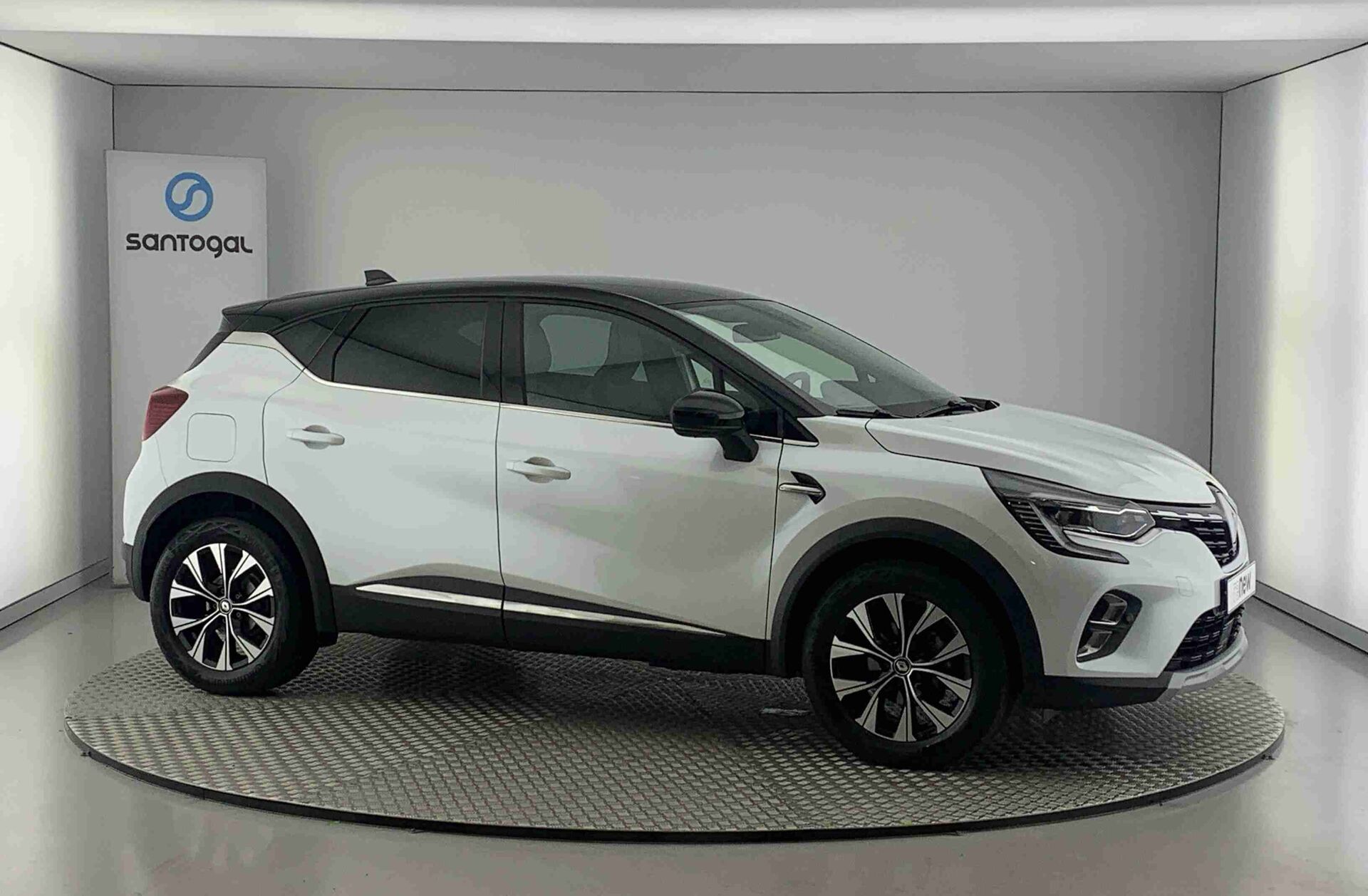 RENAULT Captur 1.0 TCe Techno Bi-Fuel