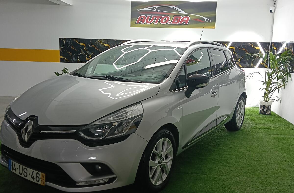 RENAULT Clio 0.9 TCe Limited Edition