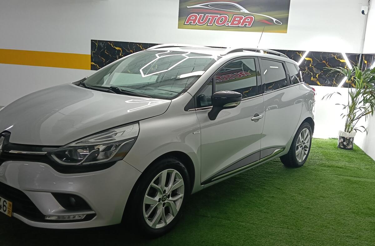 RENAULT Clio 0.9 TCe Limited Edition