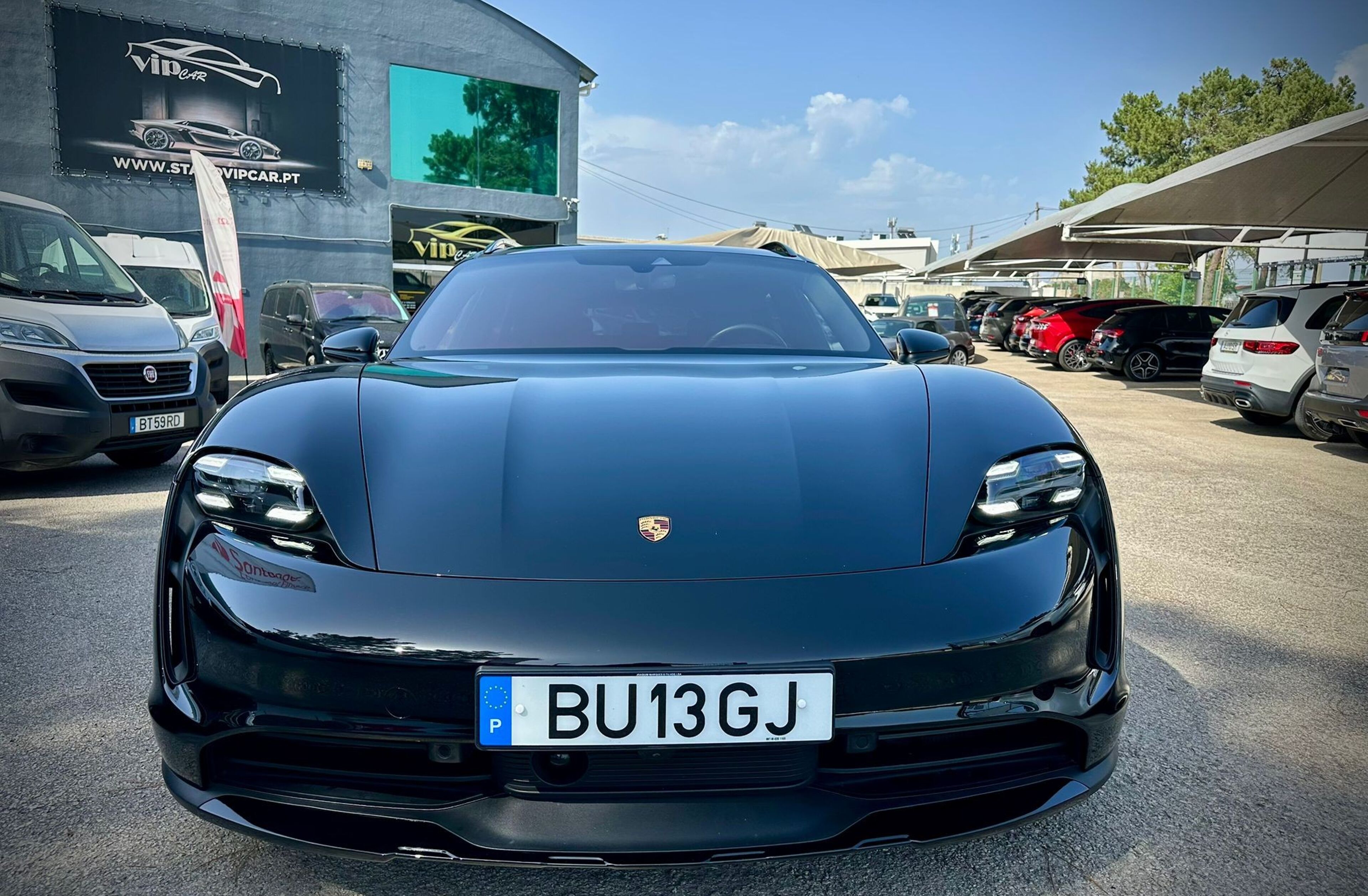PORSCHE Taycan CT 4