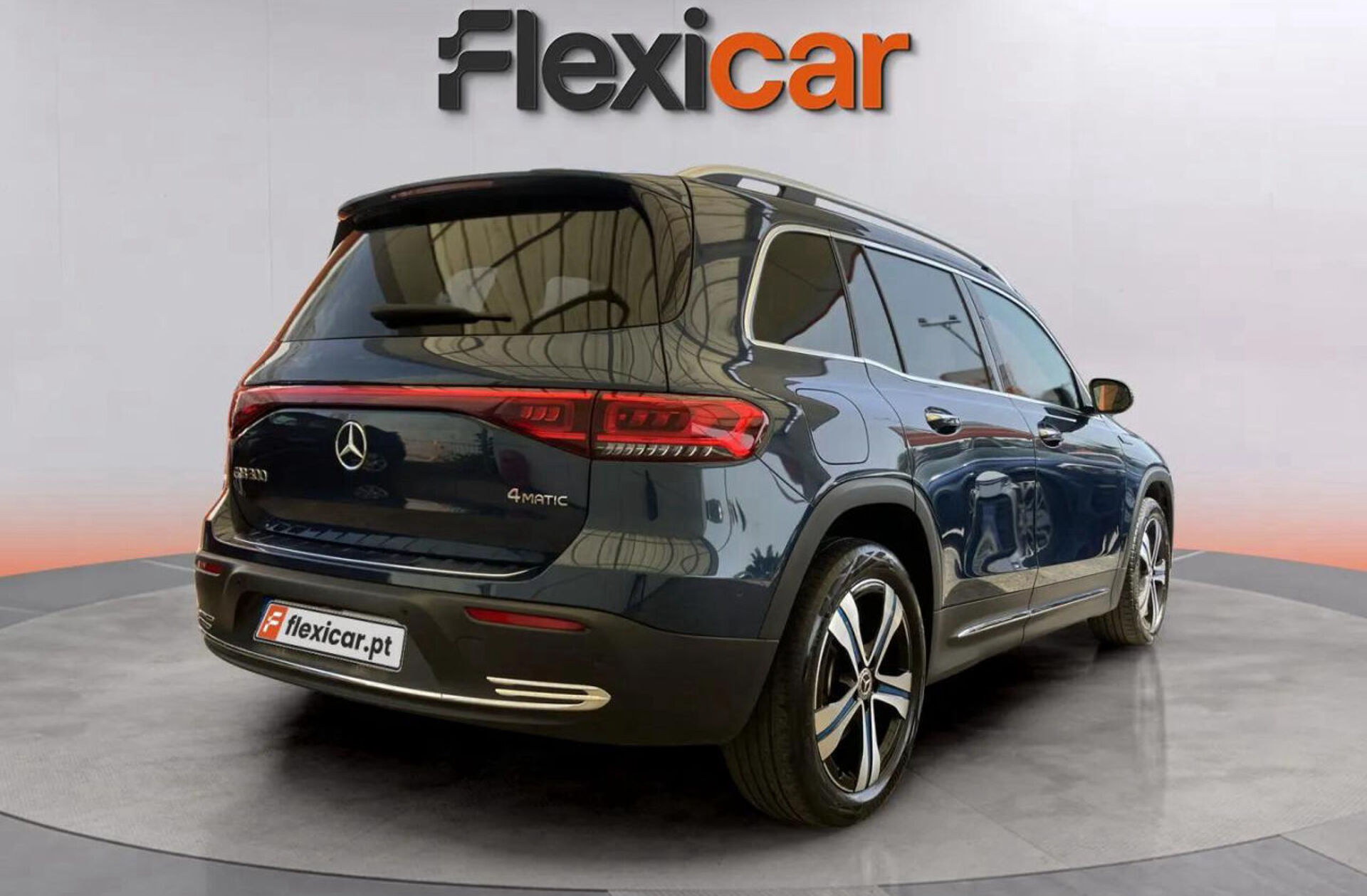 MERCEDES EQB 300 4Matic Progressive