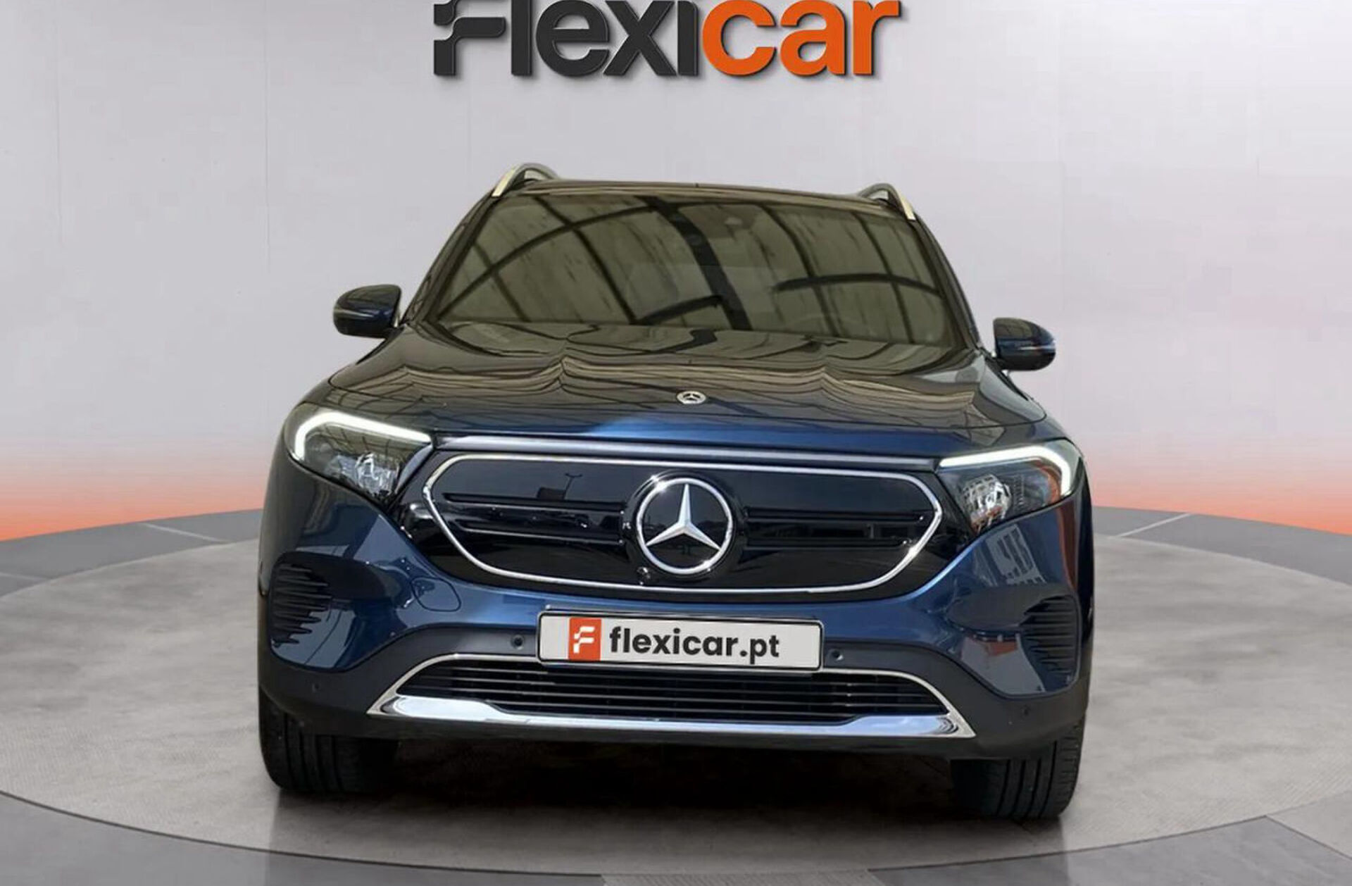 MERCEDES EQB 300 4Matic Progressive