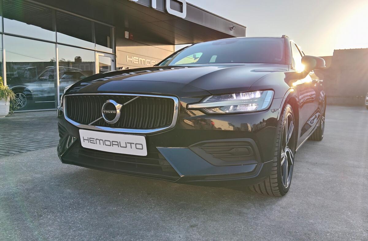 VOLVO V60 2.0 D3 Geartronic