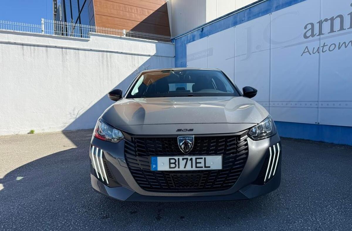 PEUGEOT 208 1.2 PureTech Active