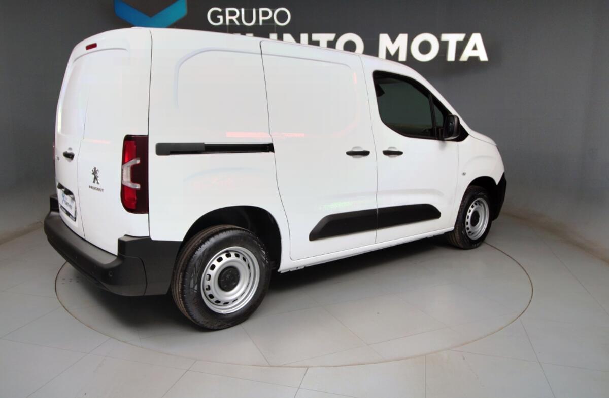 PEUGEOT Partner 1.5 BlueHDi Premium Standard