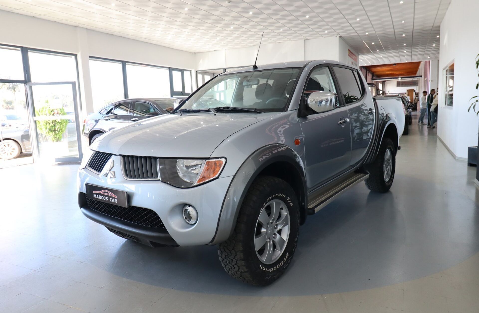 MITSUBISHI L 200 2.5 DI-D CD Instyle