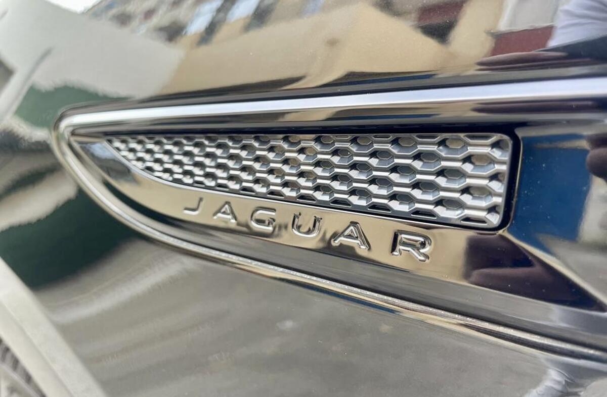 JAGUAR E-Pace 2.0 i4D AWD Aut.